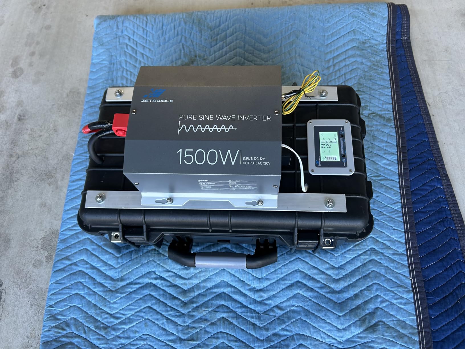 1500W Pure Sine Wave Inverter 12V DC to 120V AC Converter with LCD Remote | 3000W Peak,4AC Outlets, USB & Type-C Port,Clean Power for Truck, RVs, Camping, Off Grid Systems, and Backup Applications customer photo 1