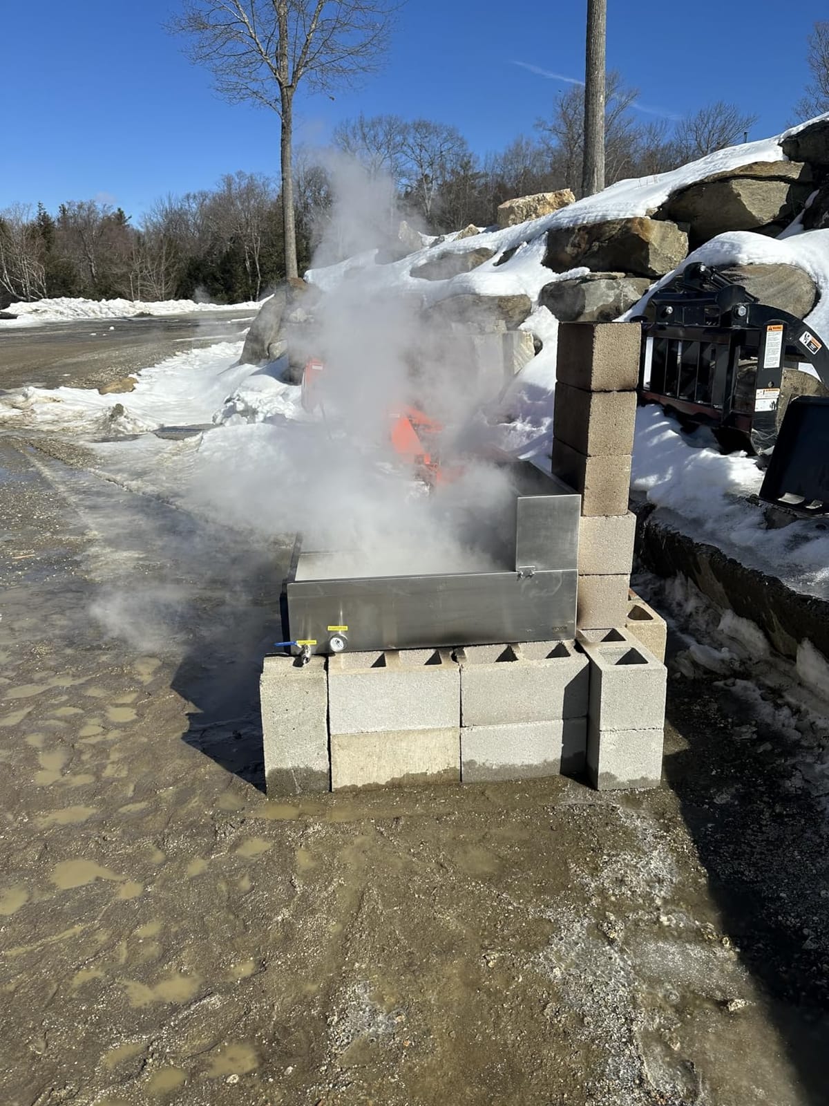 VEVOR Maple Syrup Evaporator Pan, 11.2 Gal, 24 x 18 x 6 Inch Maple Syrup, 304 Stainless Steel Maple Syrup Pan, Evaporator Pan with 1 Valve and 3 Heating Methods, for Home, Outdoor customer photo 2