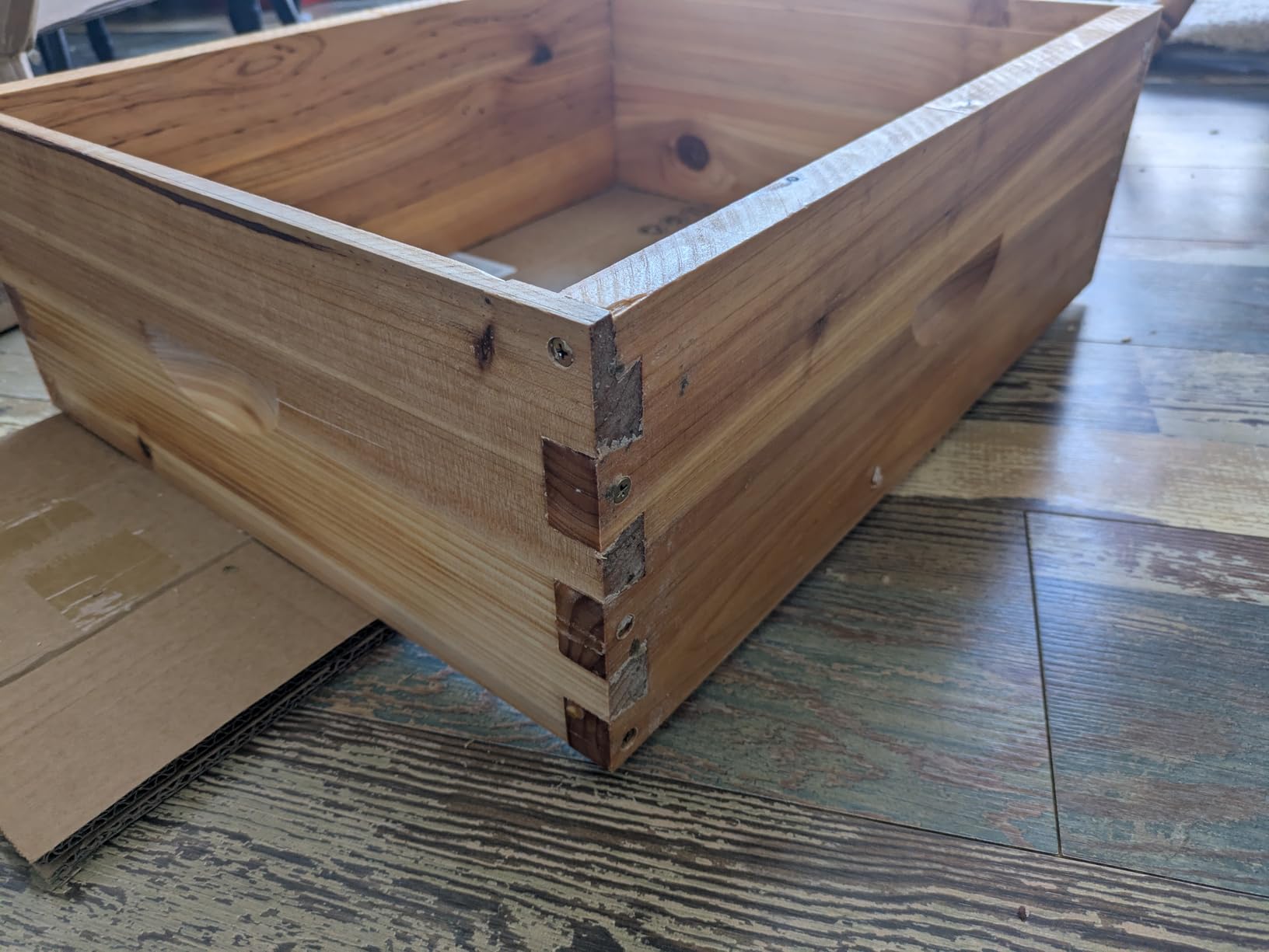 10 Frame Super Beehive Board Unassembled Bee Box Wax Coated Bee Hives Body Comes with Pack of Screws(No Frames or Foundations) customer photo 2