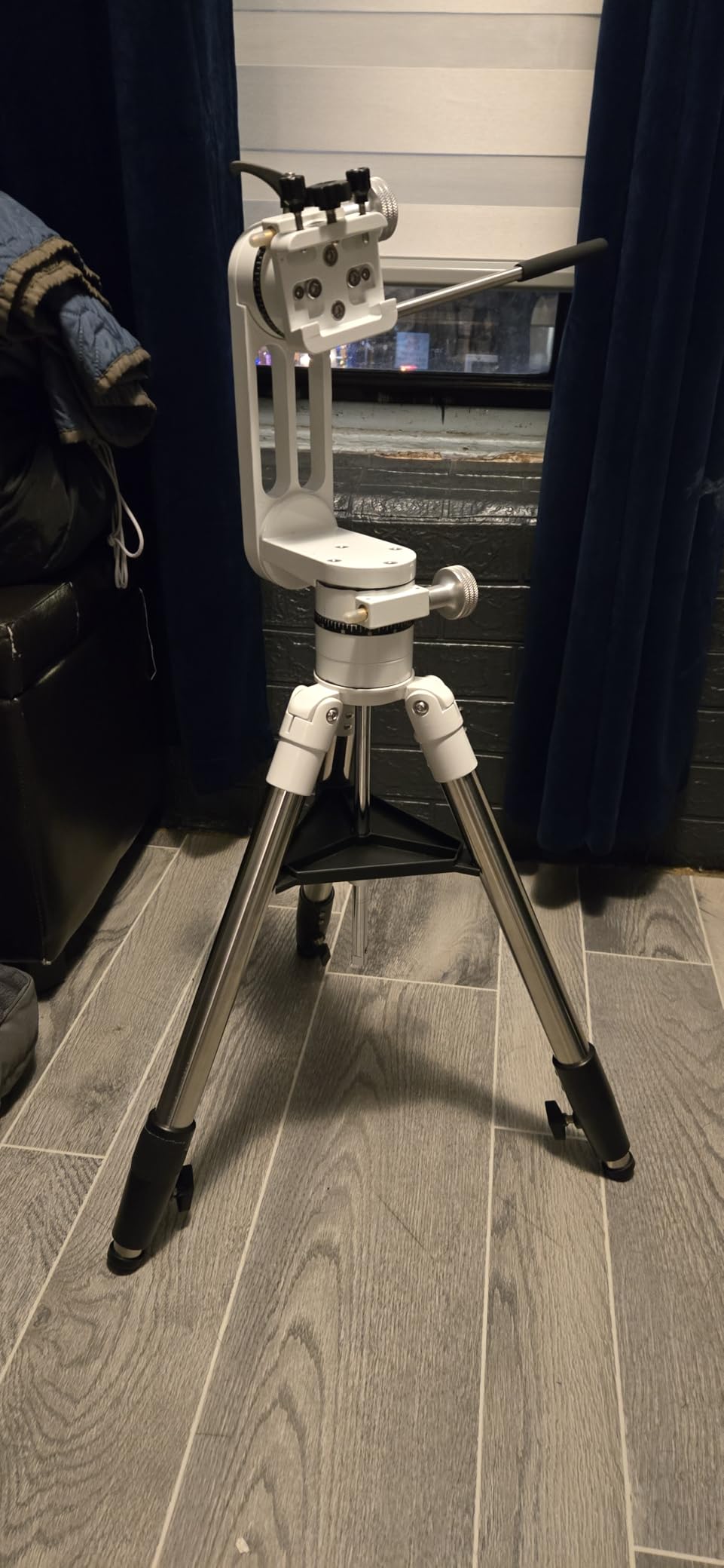 SVBONY SV225T Telescope Tripod, Extendable Aluminum Astronomical Tripod | Stable Easy Leg Adjustments, 3/8