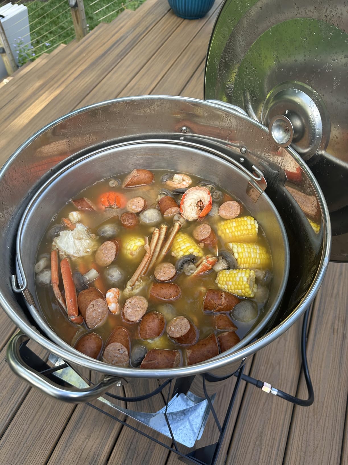 100QT Crawfish Boiler | Stainless Steel Seafood Boil Pot with Basket customer photo 2