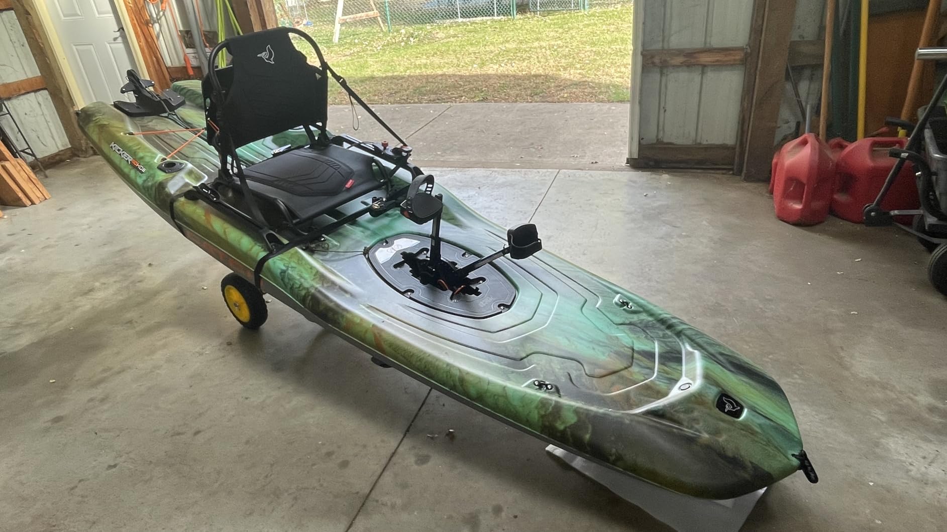 Pelican Catch Kicker 110 HDII - Sit on top Fishing Angler Pedal Kayak - Amazonia - HyDryve II Pedal System - Stable - 11 ft customer photo 1