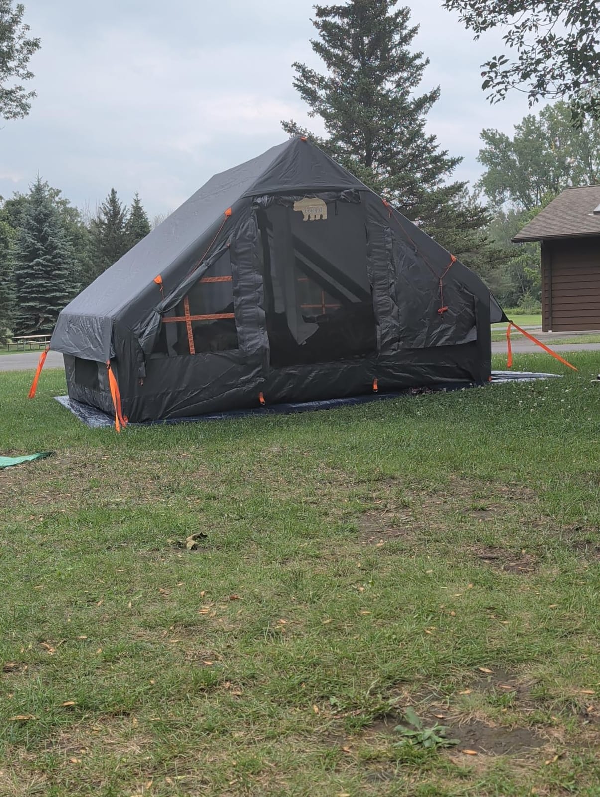 Inflatable Camping Tent 2/4/6 Person, Fast 5-Min Inflate with Hand Pump, Waterproof UV Resistant PVC Blow Up Glamping Tent with Special Shaped Rainproof Breathable Window for Family Weekend Trip customer photo 2