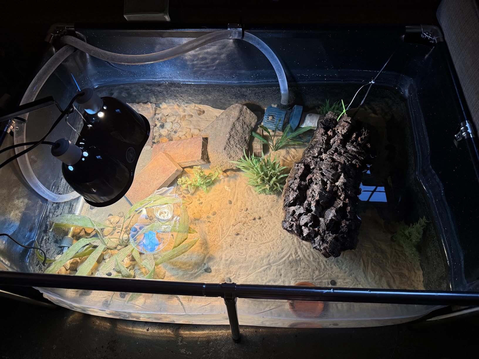 VEVOR Canvas Fish Pond, 270 Gal Above Ground Fish Pond, PVC Koi Tank with Clear Viewing Panel, Rectangular Goldfish Tank with Stainless Steel Frame & Drain Valve, for Breeding Koi, Irrigation(Black) customer photo 2