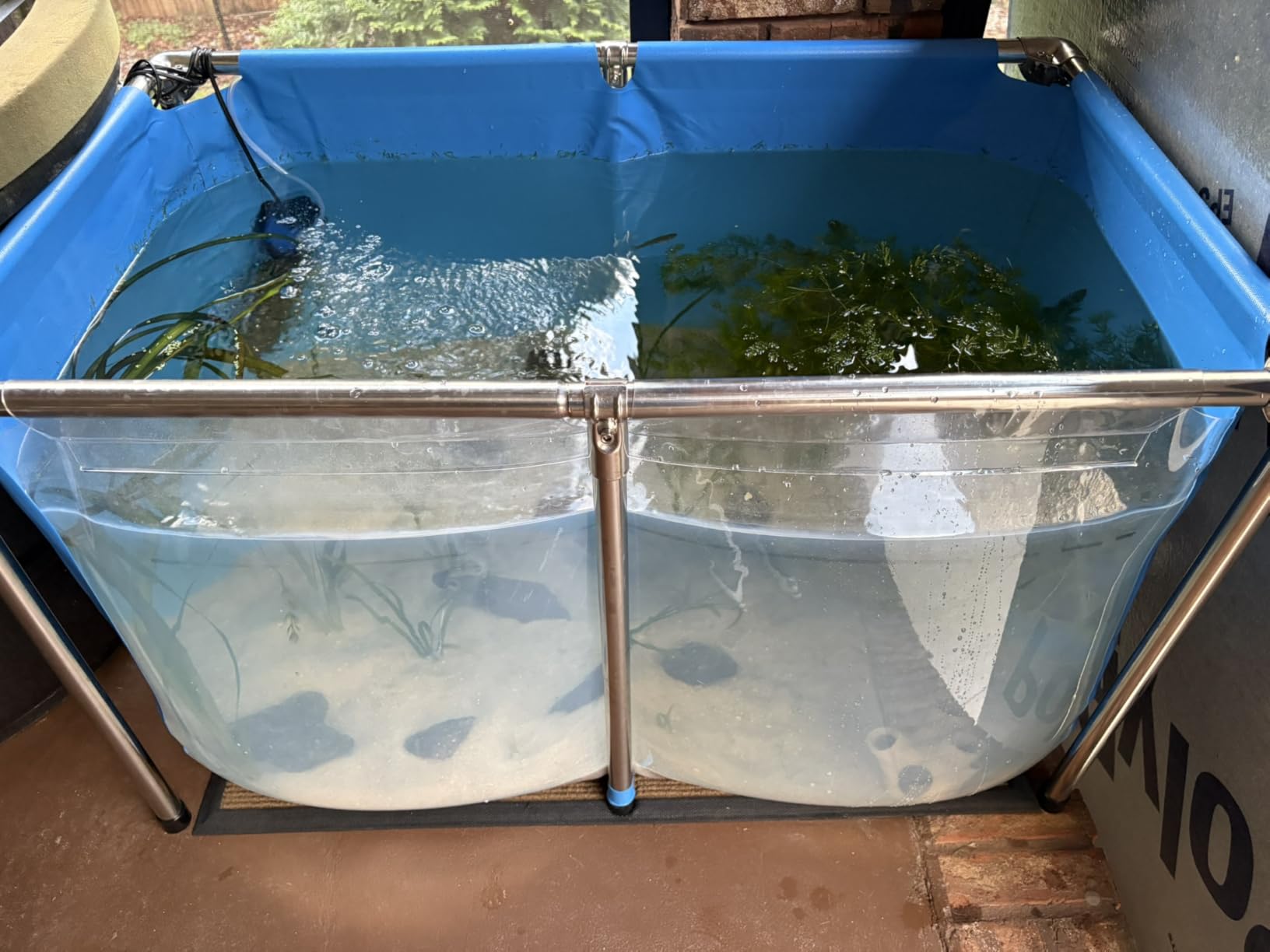 PVC Fish Pond,Above Ground Fish Tank,Goldfish/Koi Pond with Clear Viewing Panel, Outdoor Canvas Aquarium with Stainless Steel Frame & Drain Valve for Outside,47.2 * 31.5 * 23.6in,152 Gallon customer photo 1