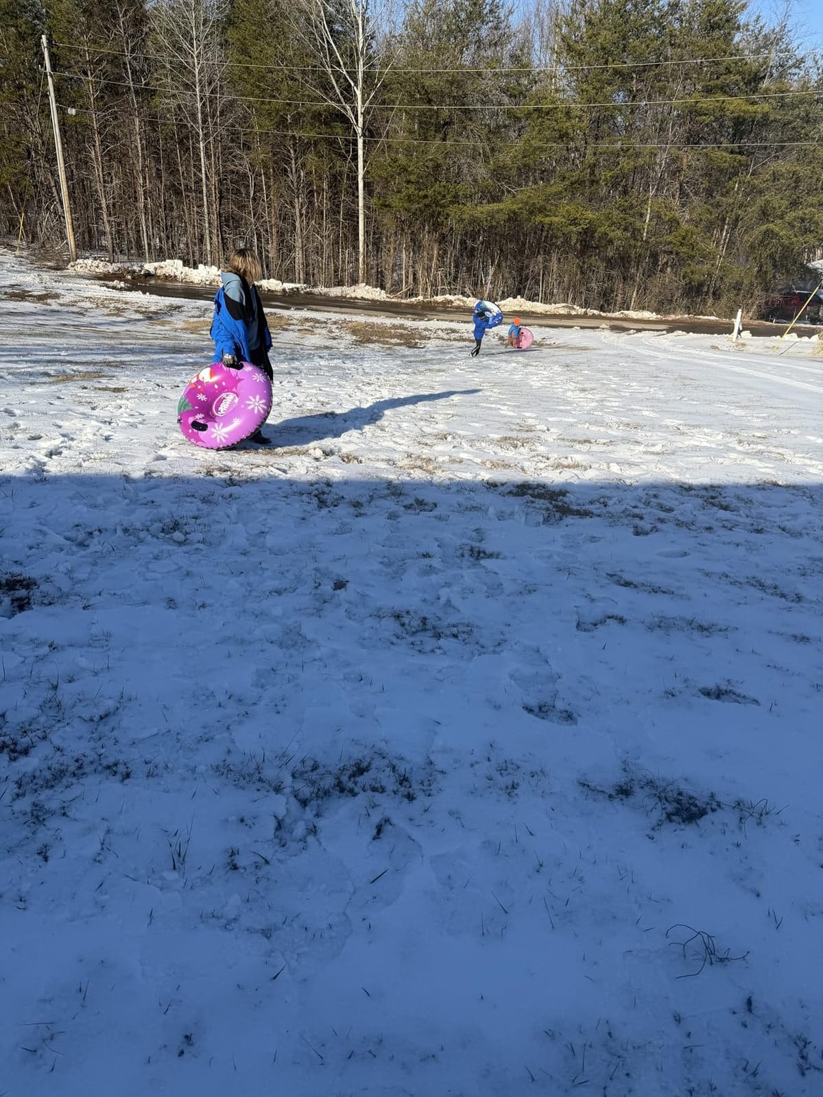 Snow Tube, 36‘’ 3Packs/4Packs Snowman Snow Tubes for Kids & Adults, Durable Cold-Resistant PVC Inflatable Snow Sled, Heavy-Duty Hard Bottom & Handles, Perfect for Family Boys Girls Sports Fun customer photo 2