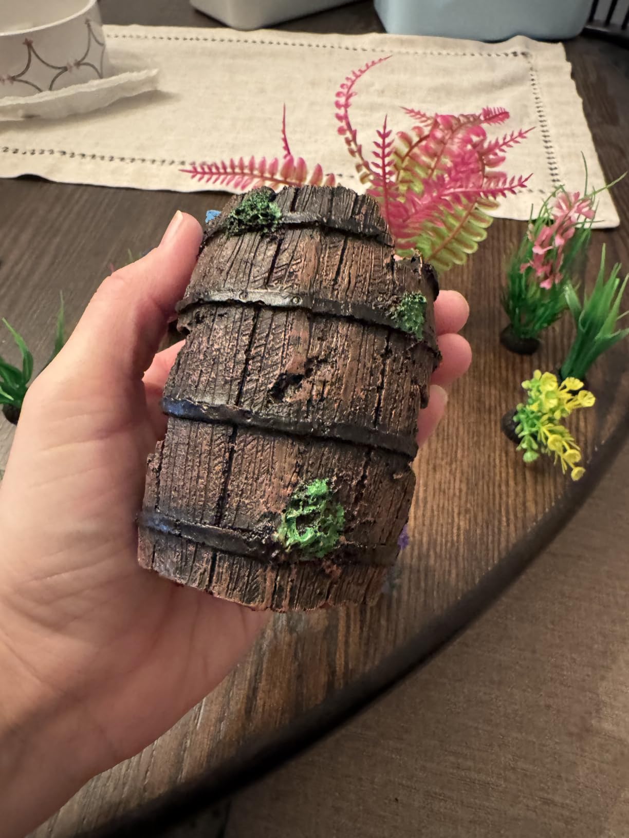 Ameliade 11 Aquarium Plants & Fish Tank Broken Barrel Cave Decorations Set customer photo 2
