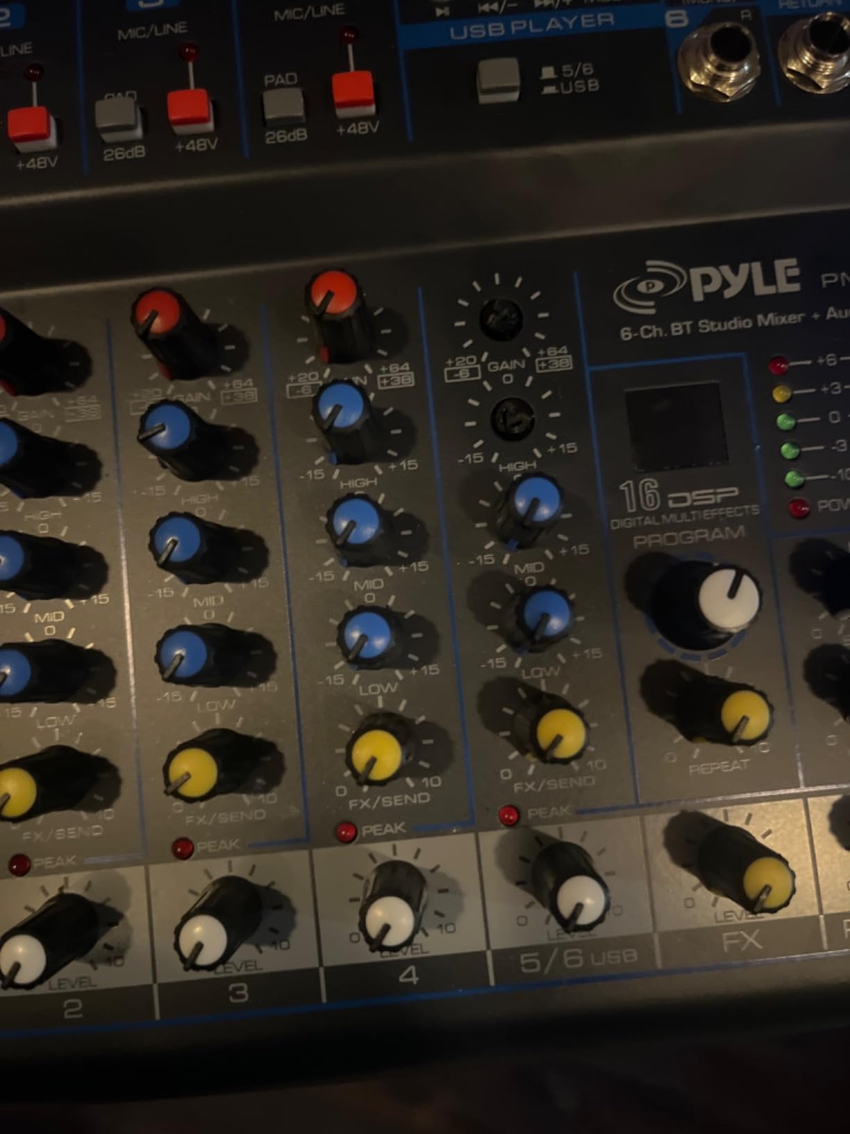 Pyle 8 Channel Bluetooth Studio Mixer - USB Computer Recording, Built-In MP3 Player, 48V Phantom Power, 16-Bit DSP FX, 3-Band EQ, XLR Combo Inputs, DJ Sound Board - PMXU83BT.5 customer photo 1