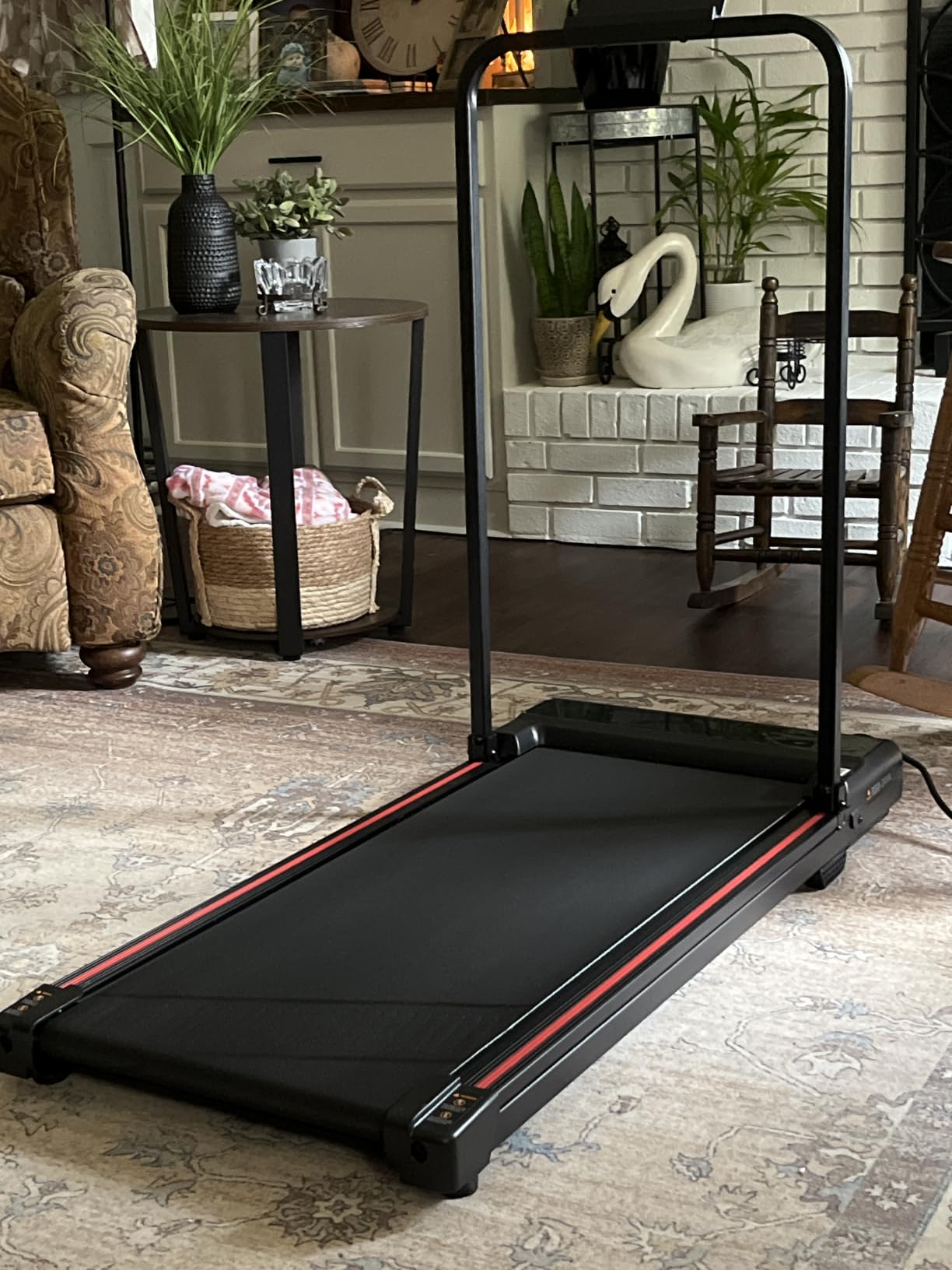 Walking Pad Treadmill for Home - Foldable Treadmills with Handle Bar Mini Portable Walk Pads Under Desk Small Spaces Compact Folding Electric Treadmills Office Walking and Running Machine Terluxra customer photo 1
