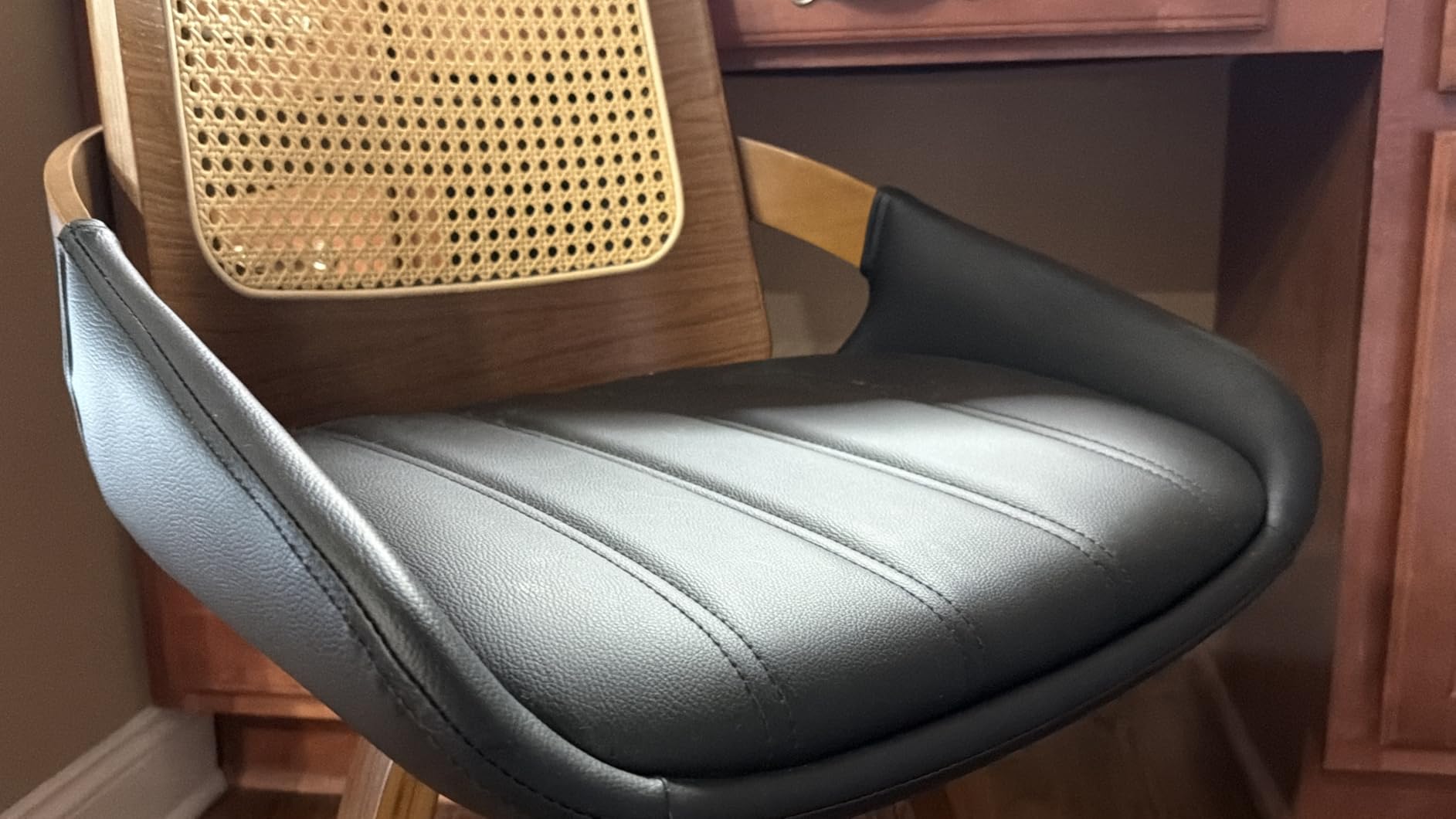 Mid Century Modern Rattan Desk Chair, Floor Protective Silent Casters customer photo 1