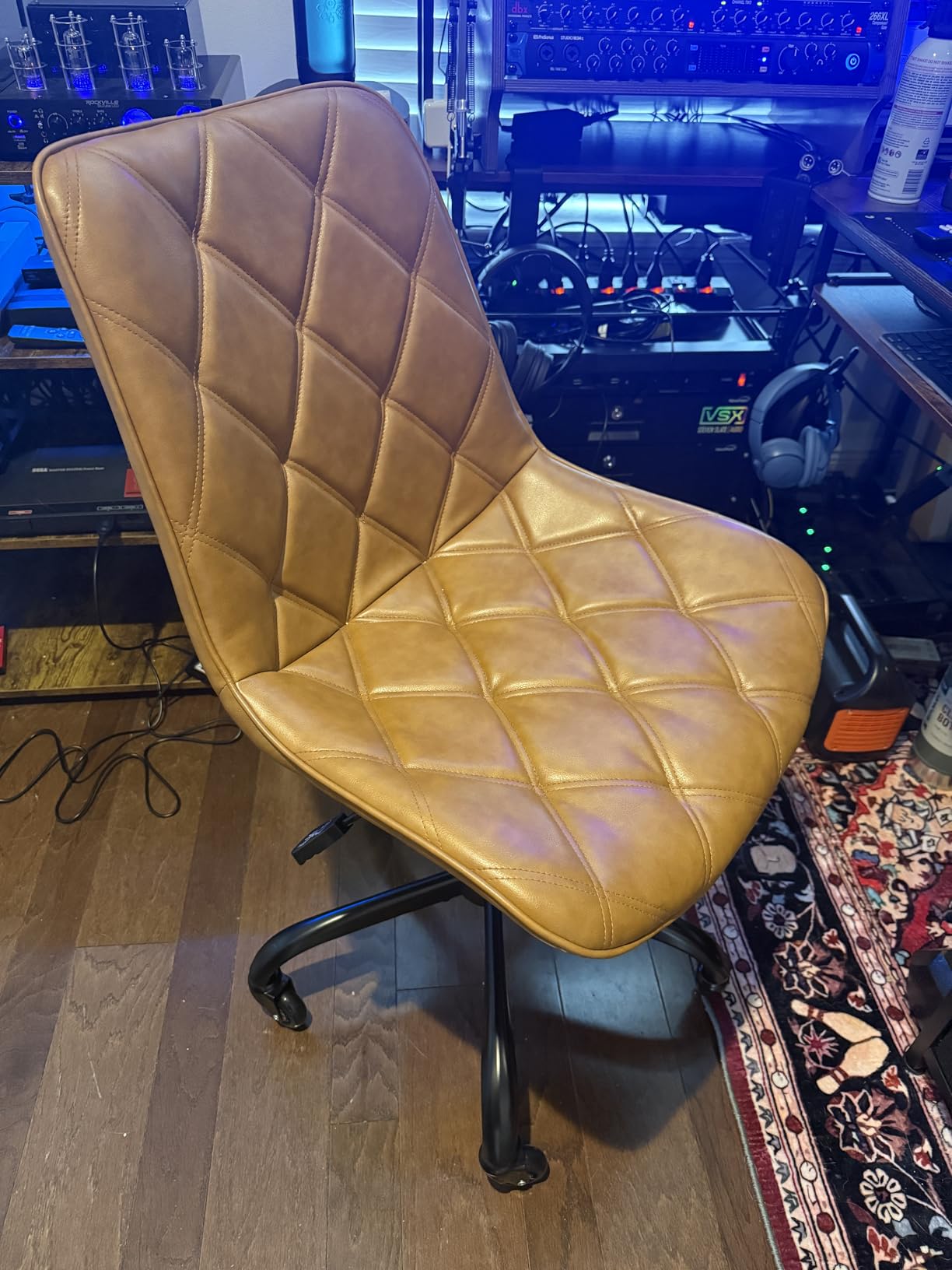 Armless Office Chair, Mid Back Modern Desk Chair with Rubber Wheels, 360 Swivel PU Leather Office Chair No Arms, Adjustable Height Small Computer Chair, Armless Desk Chair for Office, Black customer photo 2