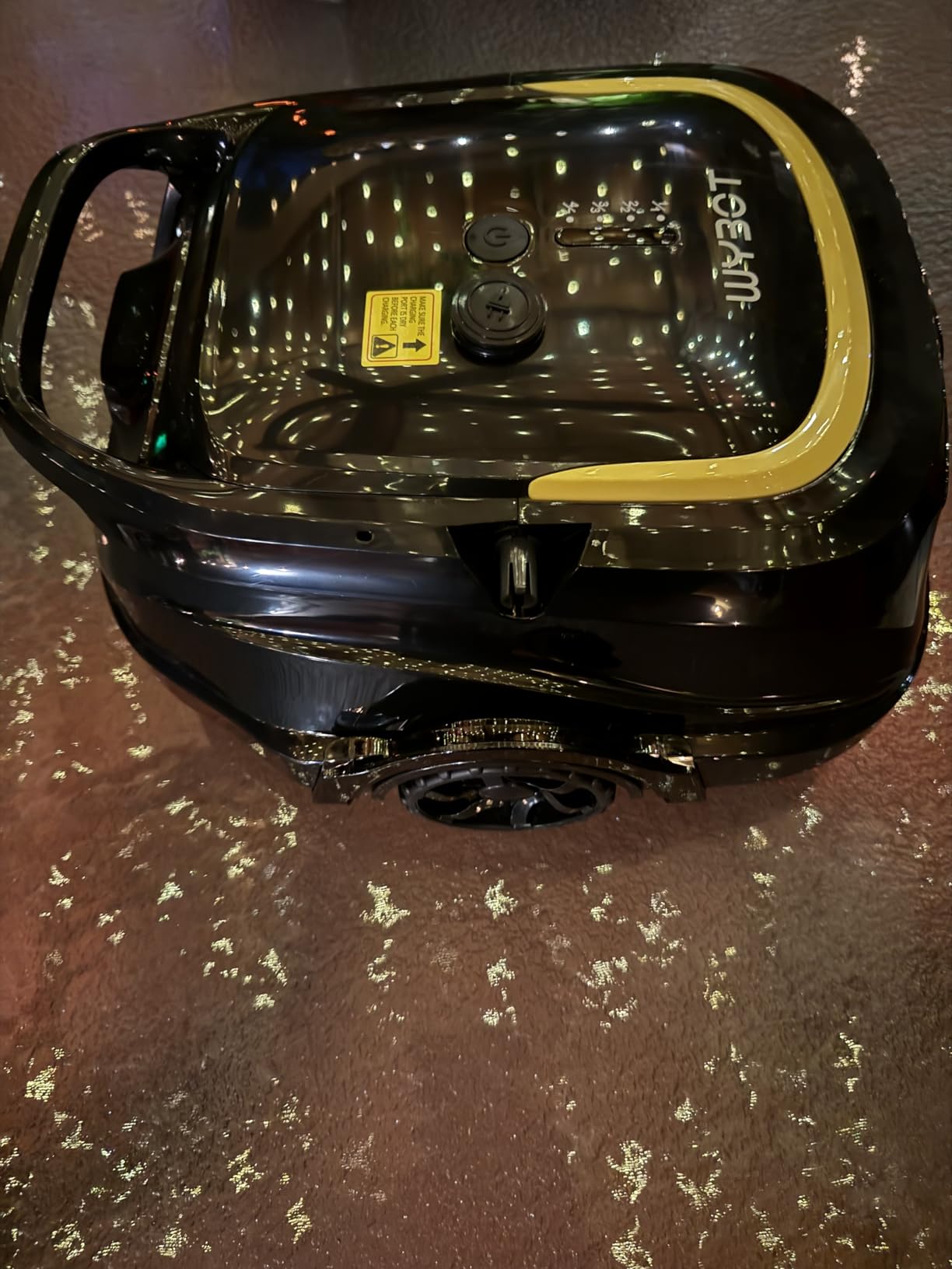 WYBOT A1 Cordless Pool Vacuum Robot for Above Ground Pool, Black&Green customer photo 1