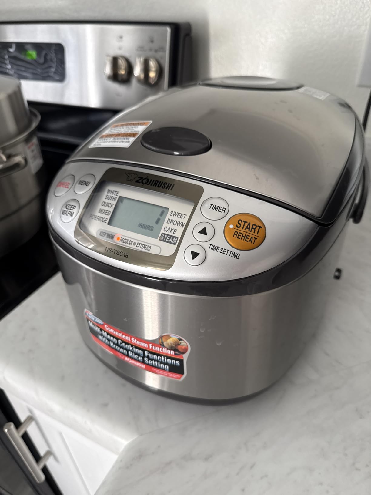 Zojirushi Ns TSC10 5.5 Cup Micom Rice Cooker and Warmer, 1.0l customer photo 2