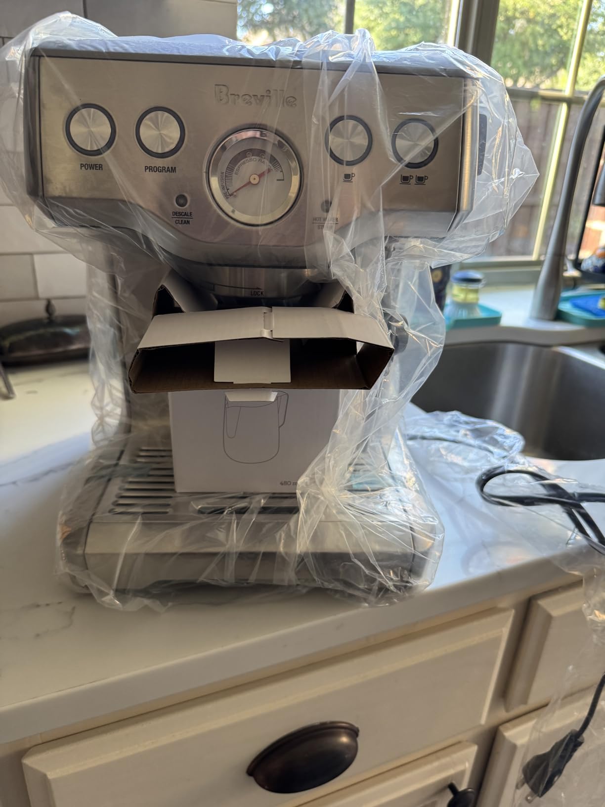 Breville BES840BSXL Infuser Espresso Machine, Black Sesame customer photo 1