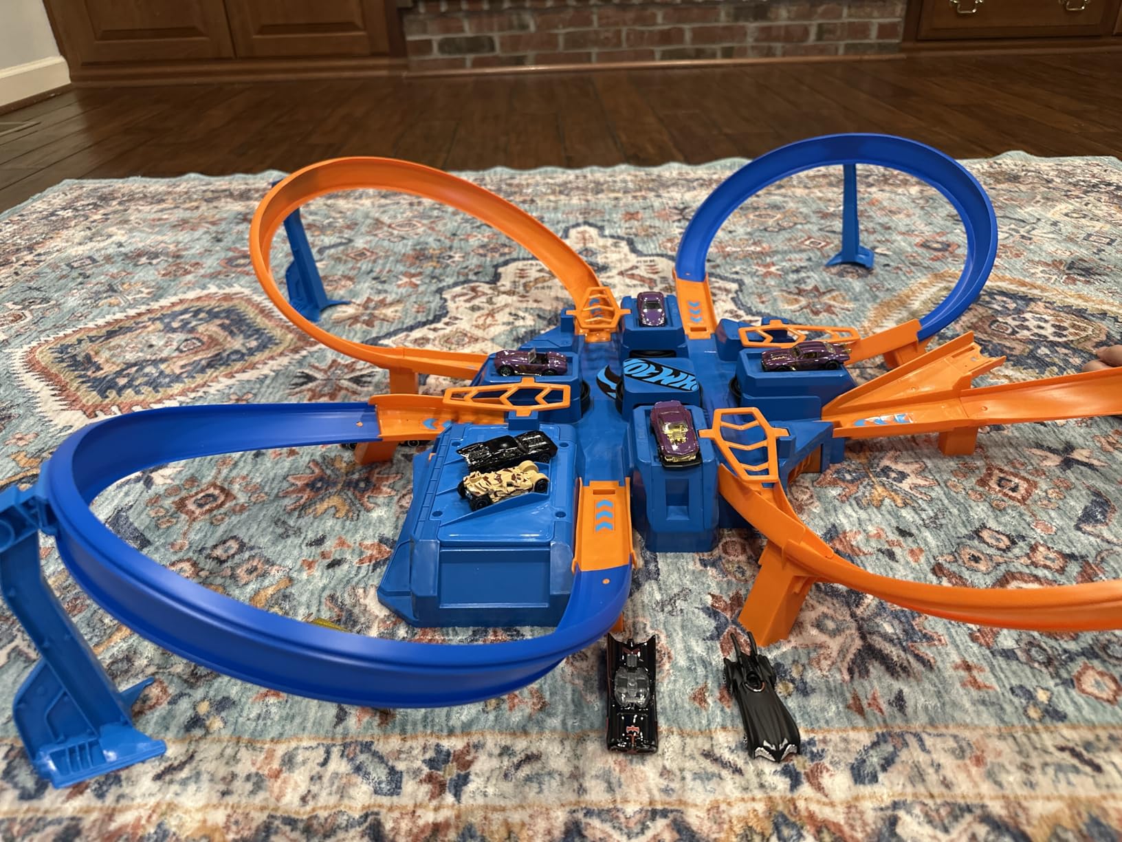 Hot Wheels Criss-Cross Crash Track Set & Car customer photo 1