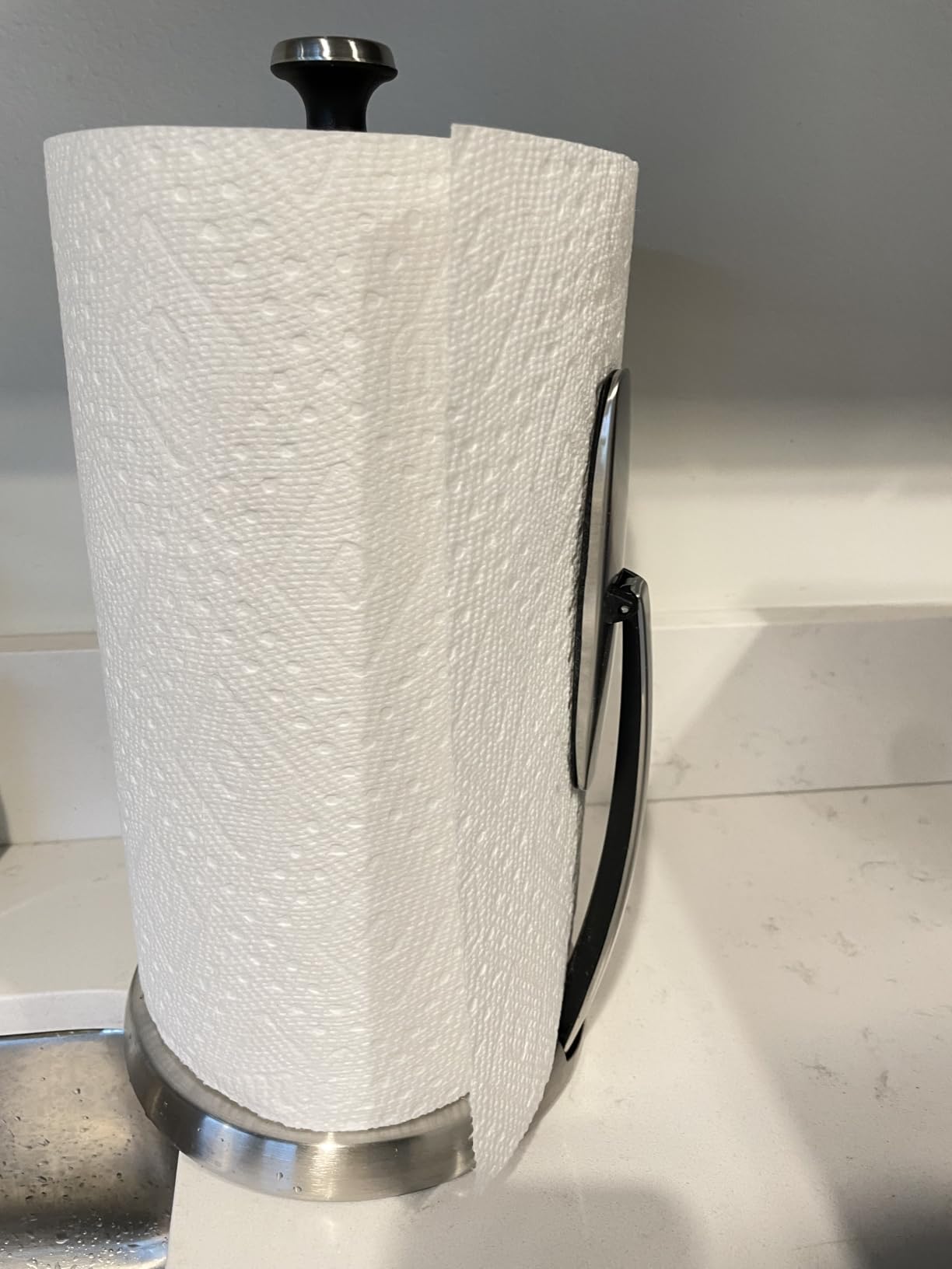 Bounty Paper Towels Quick Size, White, 16 Family Rolls = 40 Regular Rolls customer photo 1