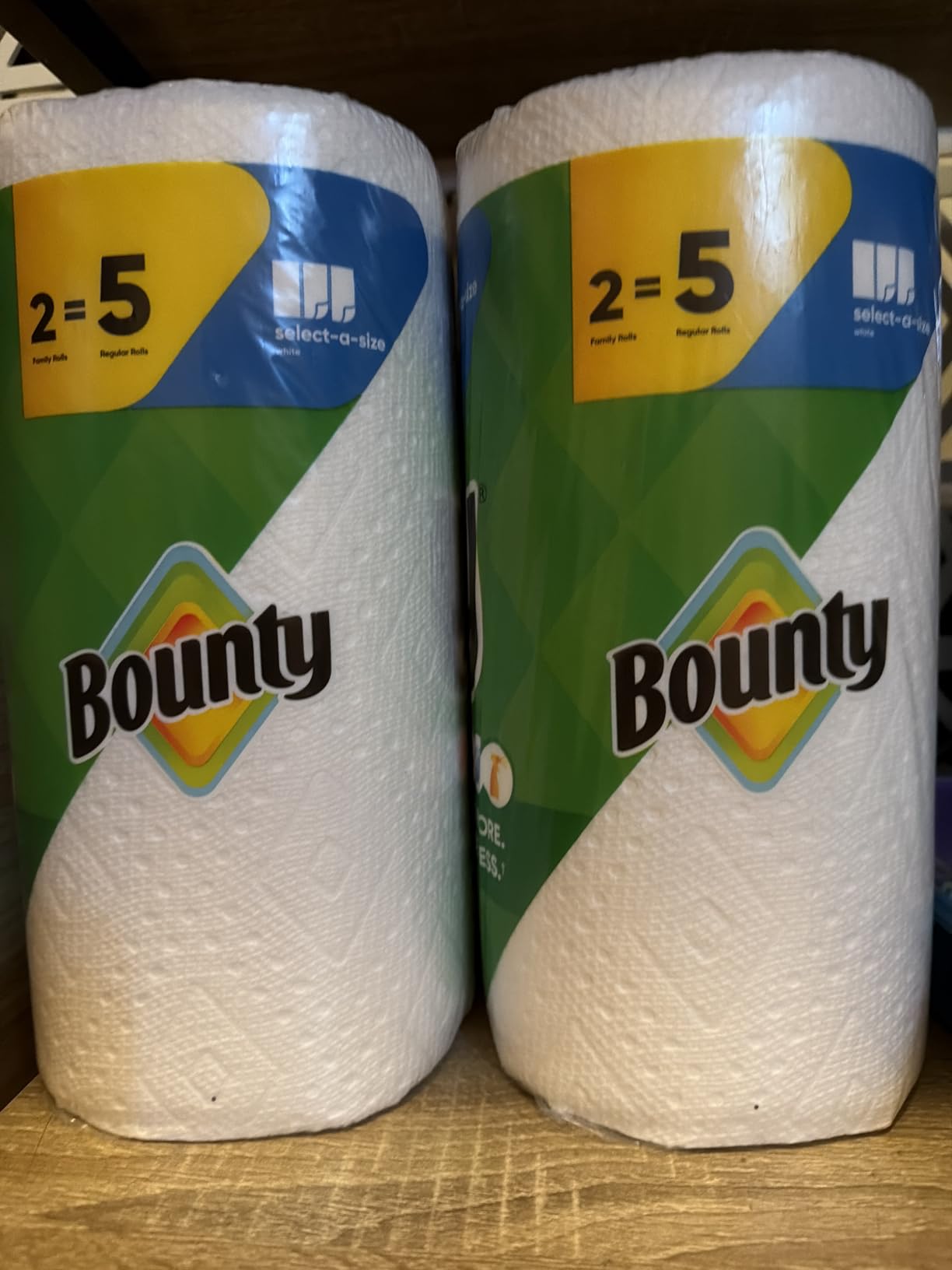 Bounty Paper Towels Quick Size, White, 16 Family Rolls = 40 Regular Rolls customer photo 2