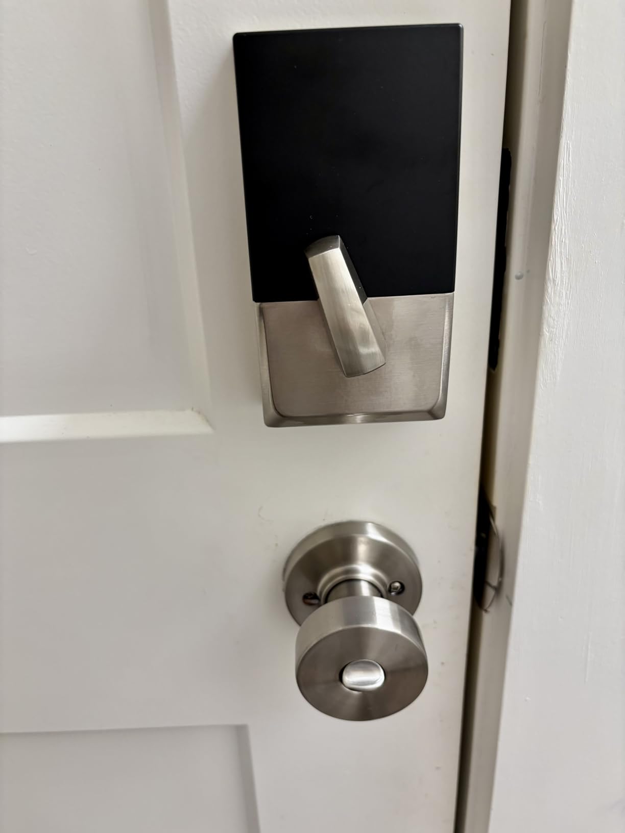 Schlage Encode Smart WiFi Deadbolt Lock with Century Trim, Matte Black customer photo 1