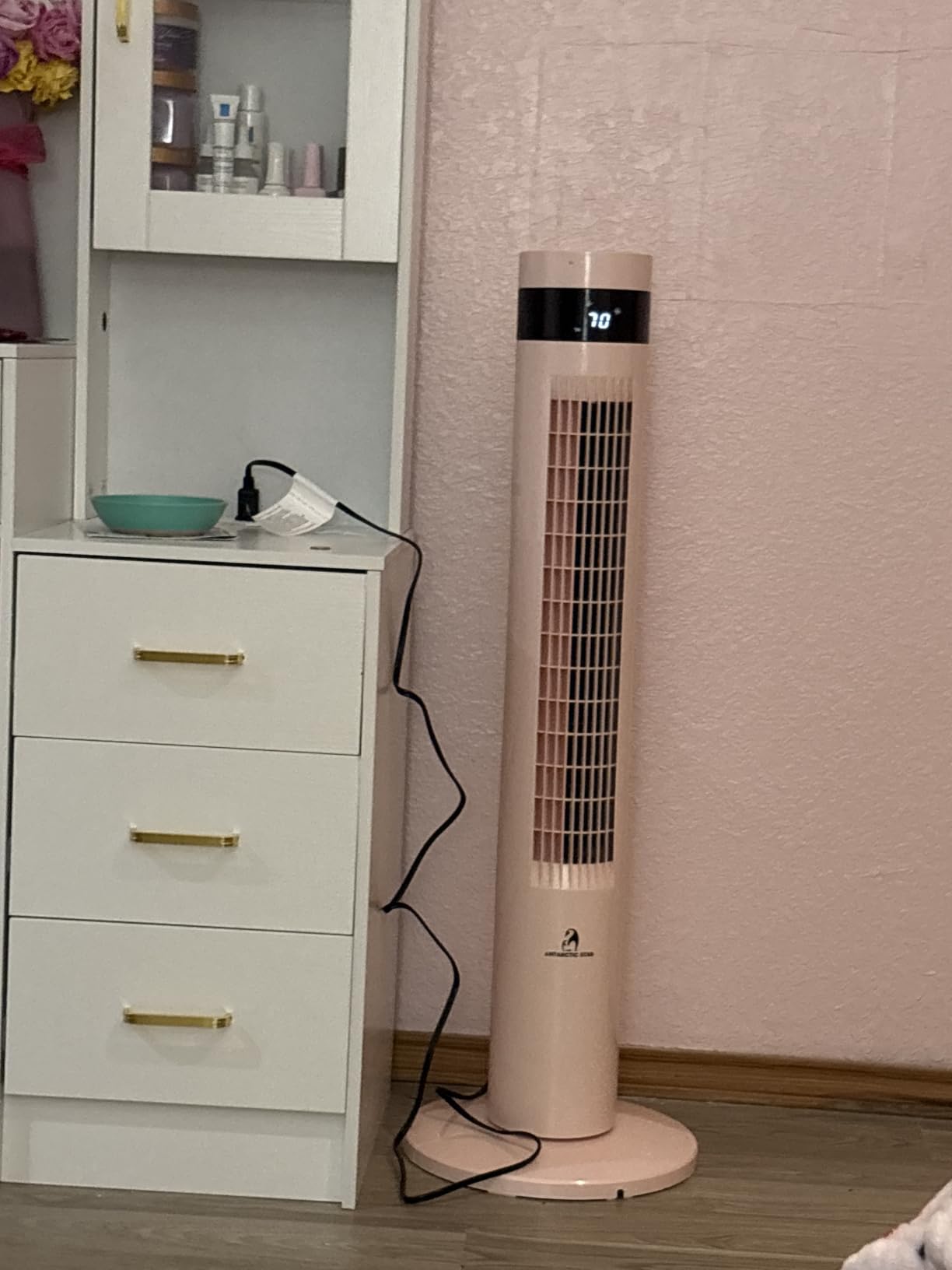 Antarctic Star Tower Fan Portable Electric Oscillating Fan Quiet Cooling Remote Control Standing Bladeless Floor Fans 3 Speeds Wind Modes Timer Bedroom Office (43 inch, White) customer photo 1