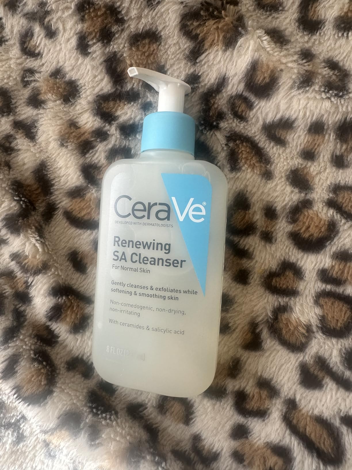 CeraVe Renewing Salicylic Acid Cleanser, Gentle Exfoliating Face Wash, 16oz customer photo 2