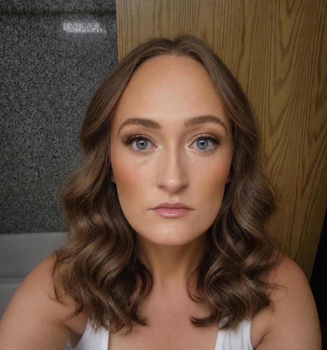 Charlotte Tilbury Airbrush Flawless Setting Spray - Ultra-Fine Hydrating Mist to Prime & Set Makeup Up to 16Hr – Soothes and Blurs Skin, Waterproof, Wedding Makeup customer photo 2