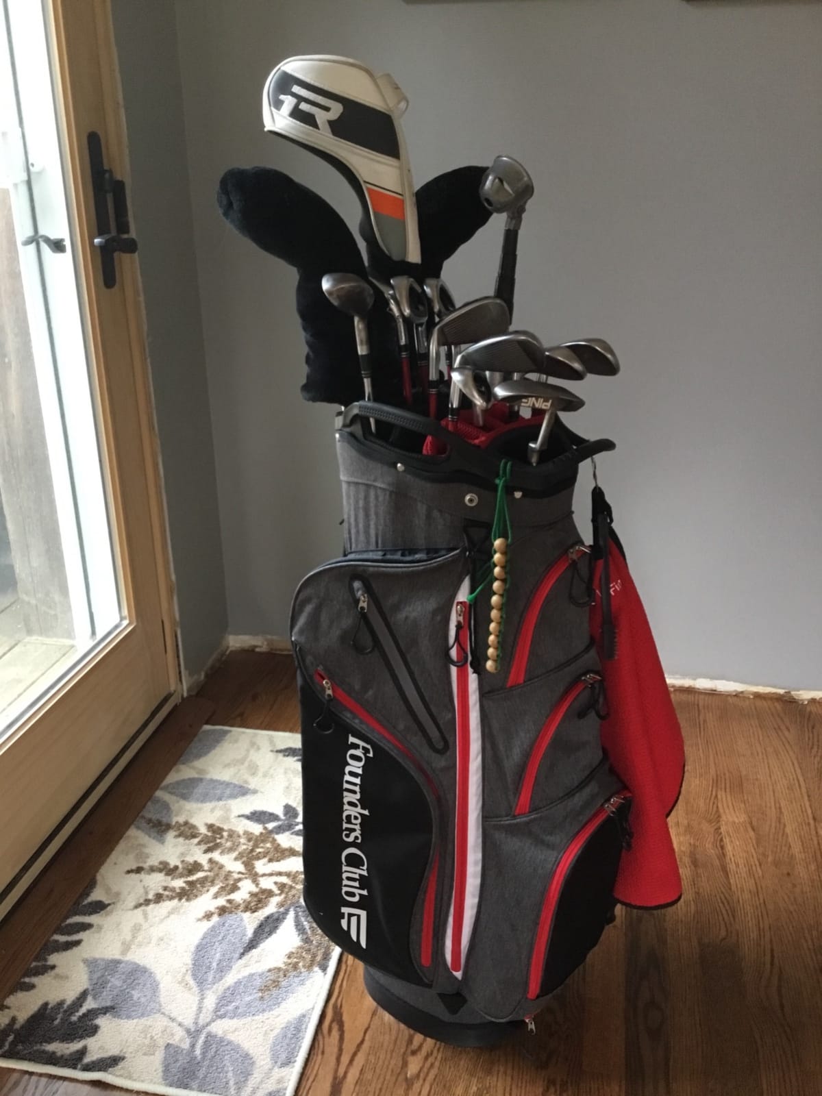 Founders Club Franklin Golf Push Cart Bag -Riding Cart Bag -Full Bag Rain Cover -Secure Push Cart Base -Light Weight -15 Way Full Length Divider-External Putter Tube-Embroidery Panel customer photo 2