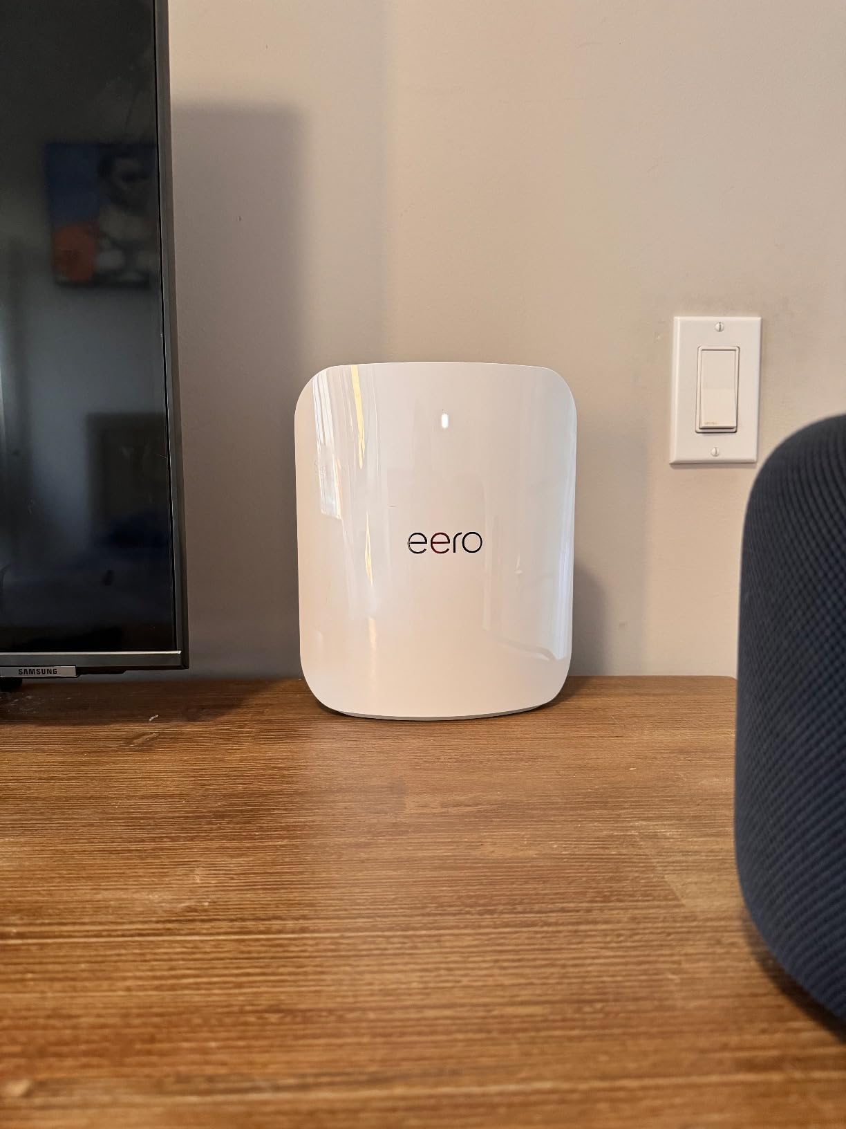 Amazon eero Max 7 mesh wifi system (newest model) - Supports internet plans up to 10 Gbps, Coverage up to 7,500 sq. ft., Connect 750+ devices, 3-pack customer photo 2