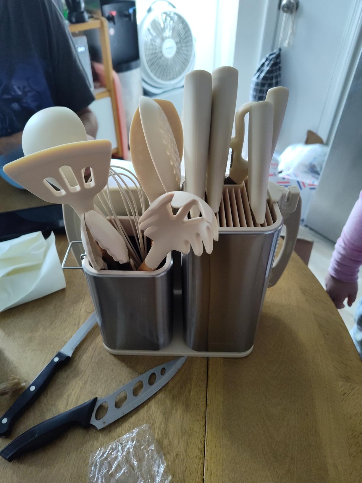 RAXCO Kitchen Utensils Set,18-Piece Cooking Utensils and Knife Set,Black customer photo 2