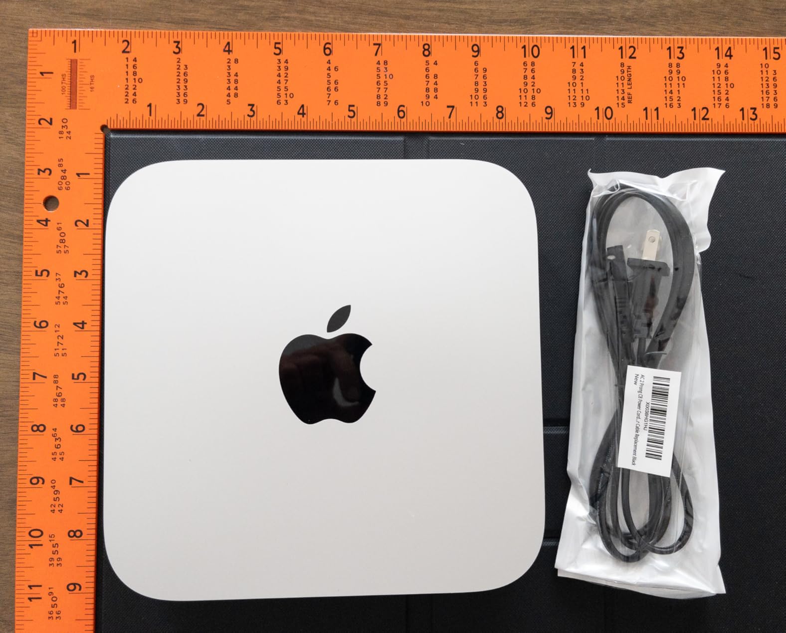 Apple 2020 Mac Mini with Apple M1 Chip, 16GB RAM, 512GB SSD Storage, Silver (Renewed) customer photo 1
