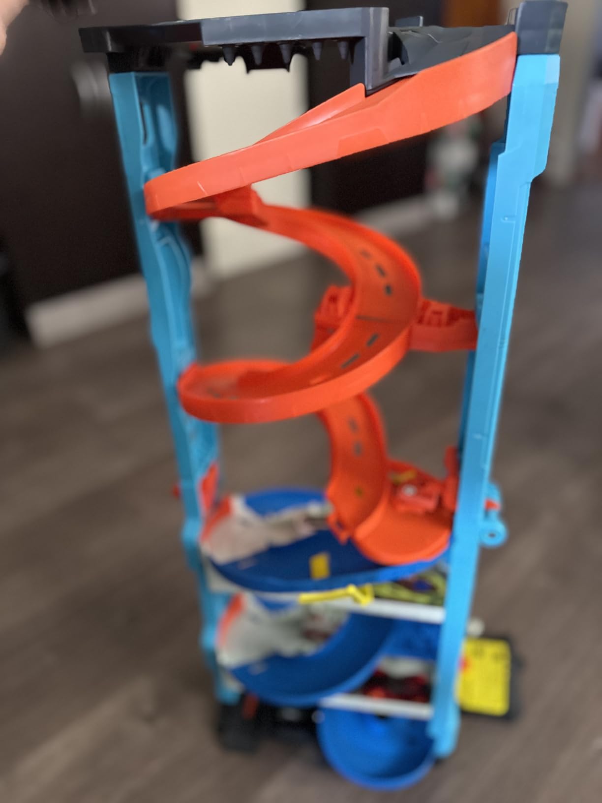 Hot Wheels City Transforming Race Tower & 1 Toy Car customer photo 1