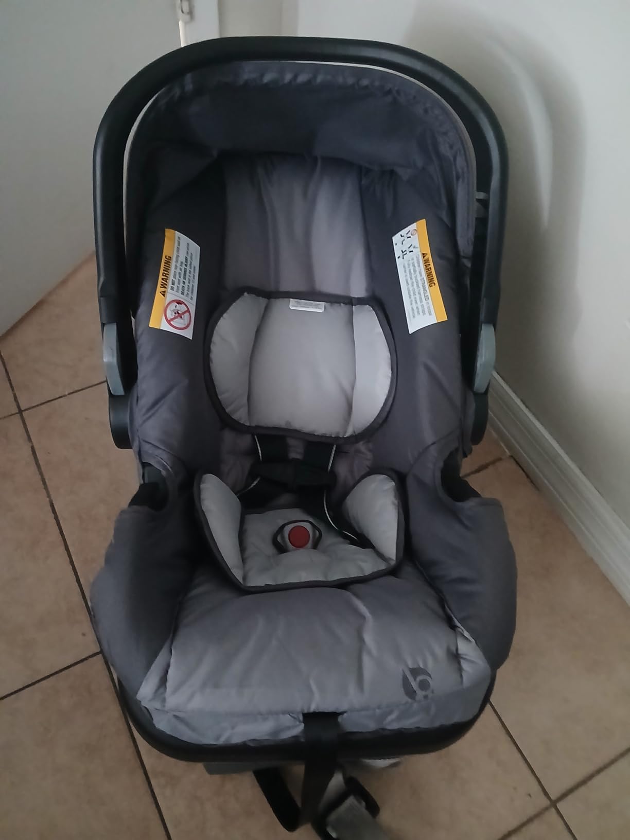 Baby Trend EZ-Lift™ Plus Infant Car Seat, Ultra Grey – Newborn Comfort Padding, Lightweight Carry Build, Adjustable Harness System customer photo 2