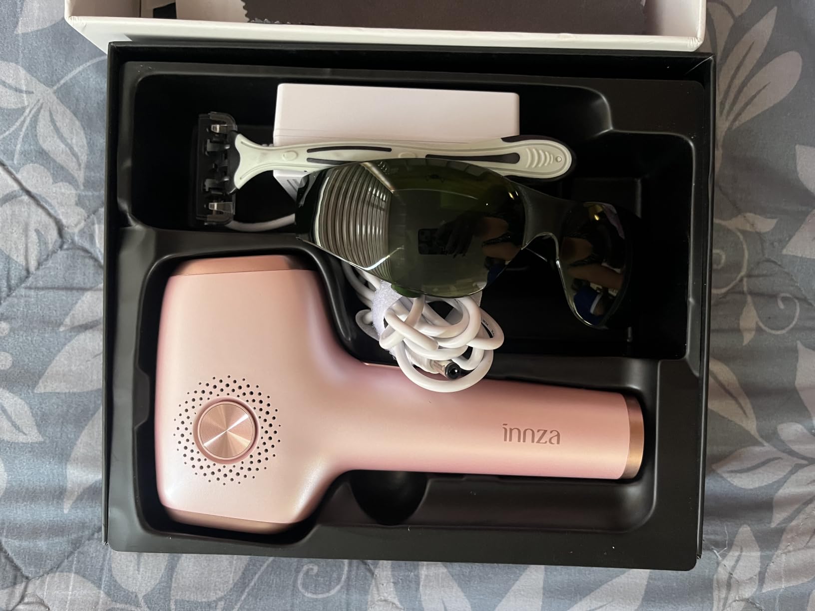 INNZA IPL Hair Removal with Ice Cooling Care Function for Women customer photo 1