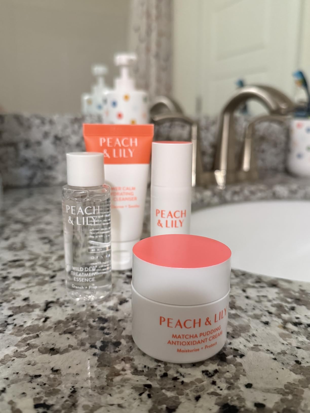 Peach & Lily - Glass Skin Discovery Kit (4 Products) - 1 Cleanser, 1 Essence, 1 Serum & 1 Cream - Skin Care Set - Acne Routine - Travel Essentials - Self Care - Vegan & Cruelty Free - Korean Beauty customer photo 2