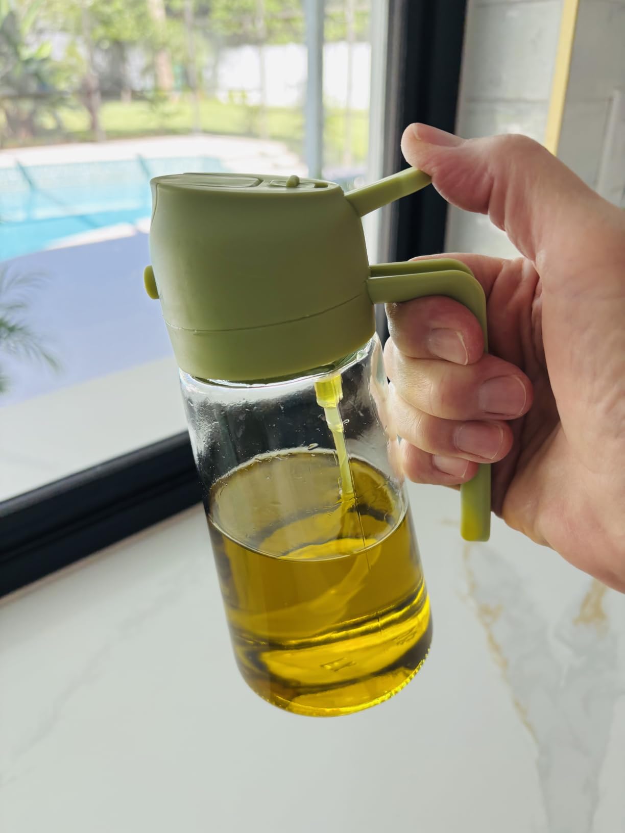 YARRAMATE 16 oz 2-in-1 Glass Olive Oil Sprayer for Cooking, Creamy White customer photo 1