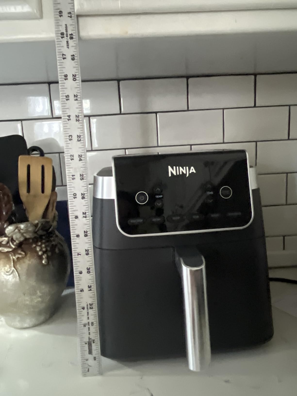 Ninja Air Fryer XL with MaxCrisp, 6.5 Qt, 6-in-1, Grey, AF181 customer photo 2