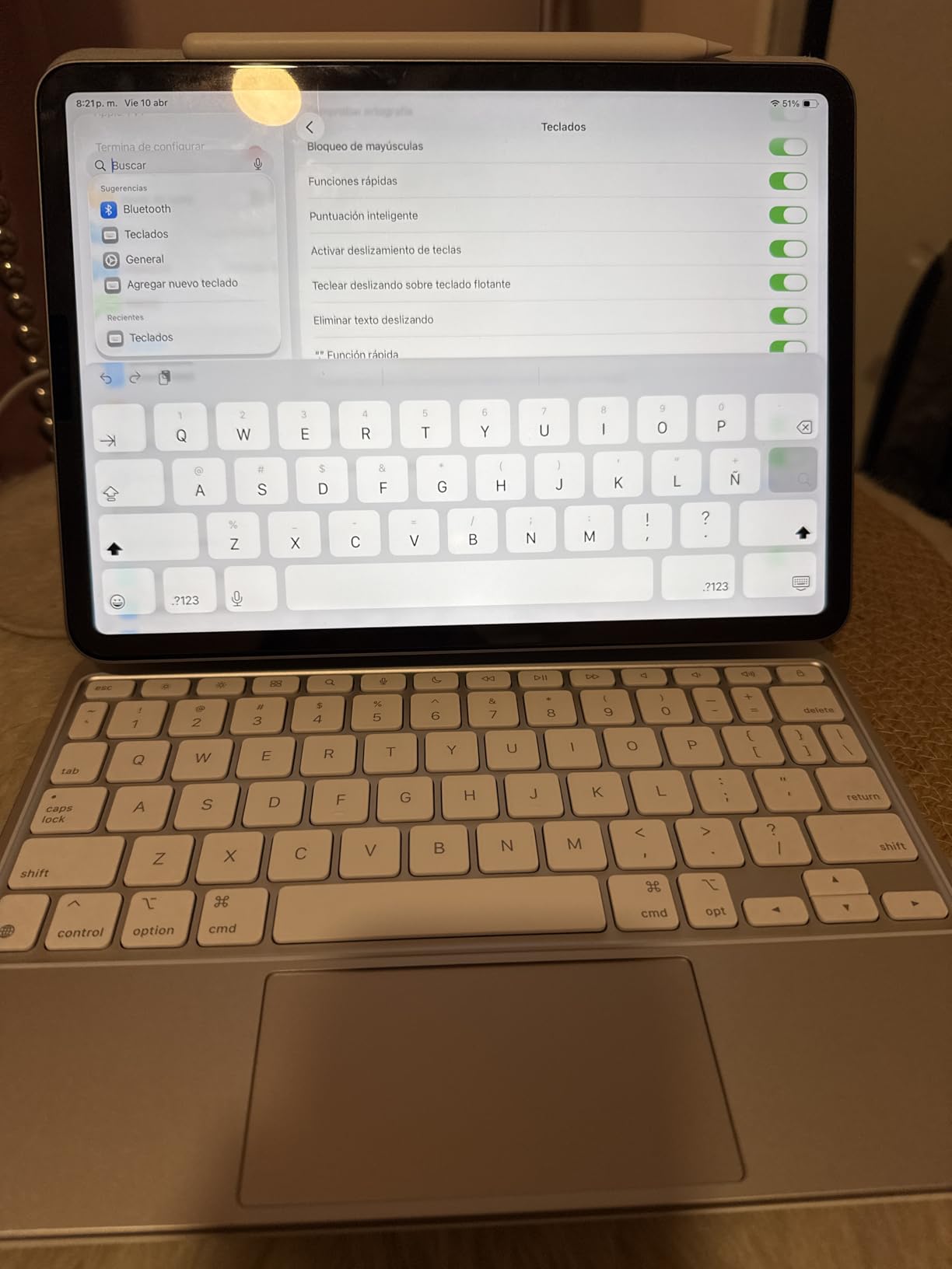 Apple iPad Magic Keyboard Case for iPad Pro 11-inch (M4 and M5), Great Typing Experience, Built-in Trackpad, Function Row, US English - Black customer photo 1
