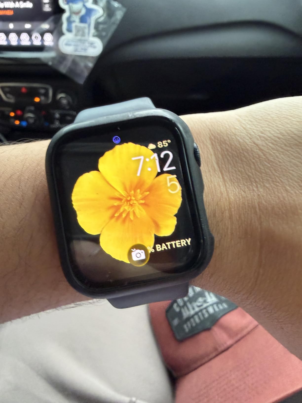 Apple Watch SE (2nd Gen) [GPS 40mm] Smartwatch with Midnight Aluminum Case with Midnight Sport Band S/M. Fitness and Sleep Trackers, Crash Detection, Heart Rate Monitor, Retina Display customer photo 2