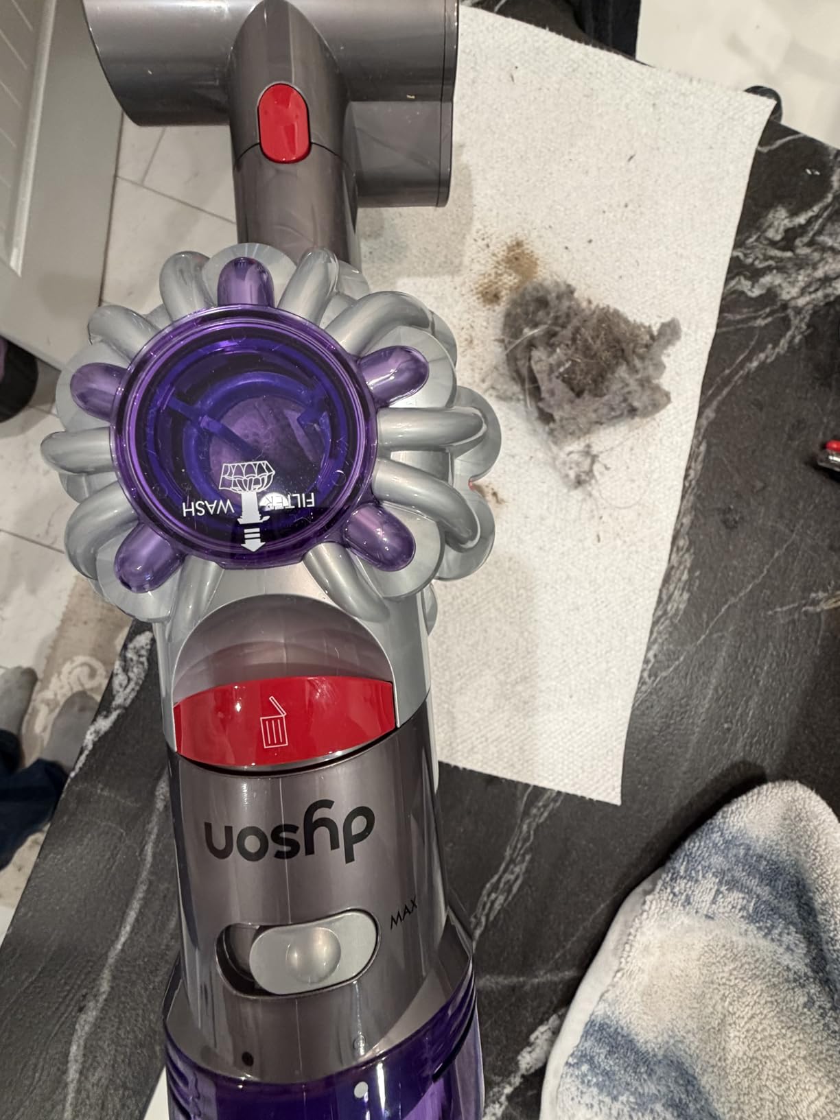 Dyson Car+Boat Handheld Vacuum, Cordless and Lightweight, Cleans Hard Surfaces and Upholstery, 115AW, 2 Power Modes, Up to 50 Minutes² customer photo 2