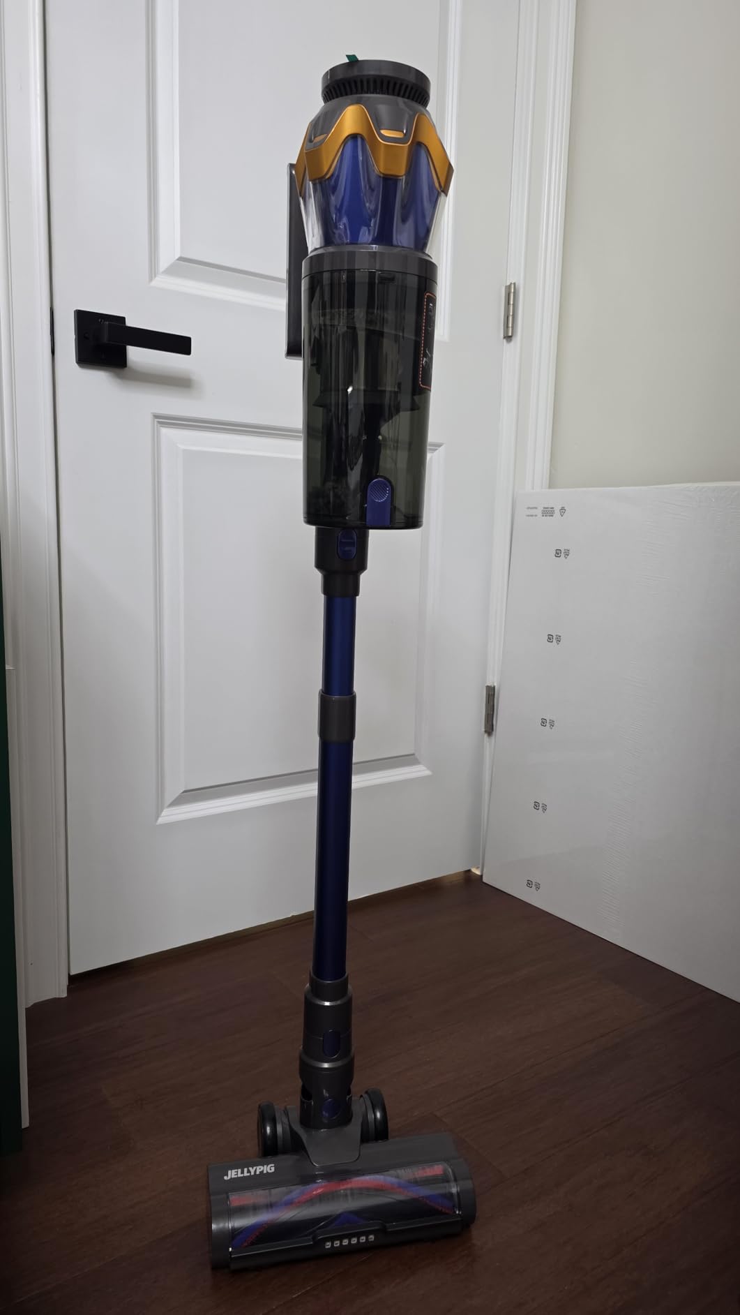 Cordless Vacuum Cleaner, Upgraded 650W 55KPA 70Mins Cordless Stick Vacuum Cleaner with Self-Standing and Touch Screen, Anti-tangle Wireless Vacuum, Vacuum Cleaners for Home/Pet Hair/Carpets/Floors customer photo 2