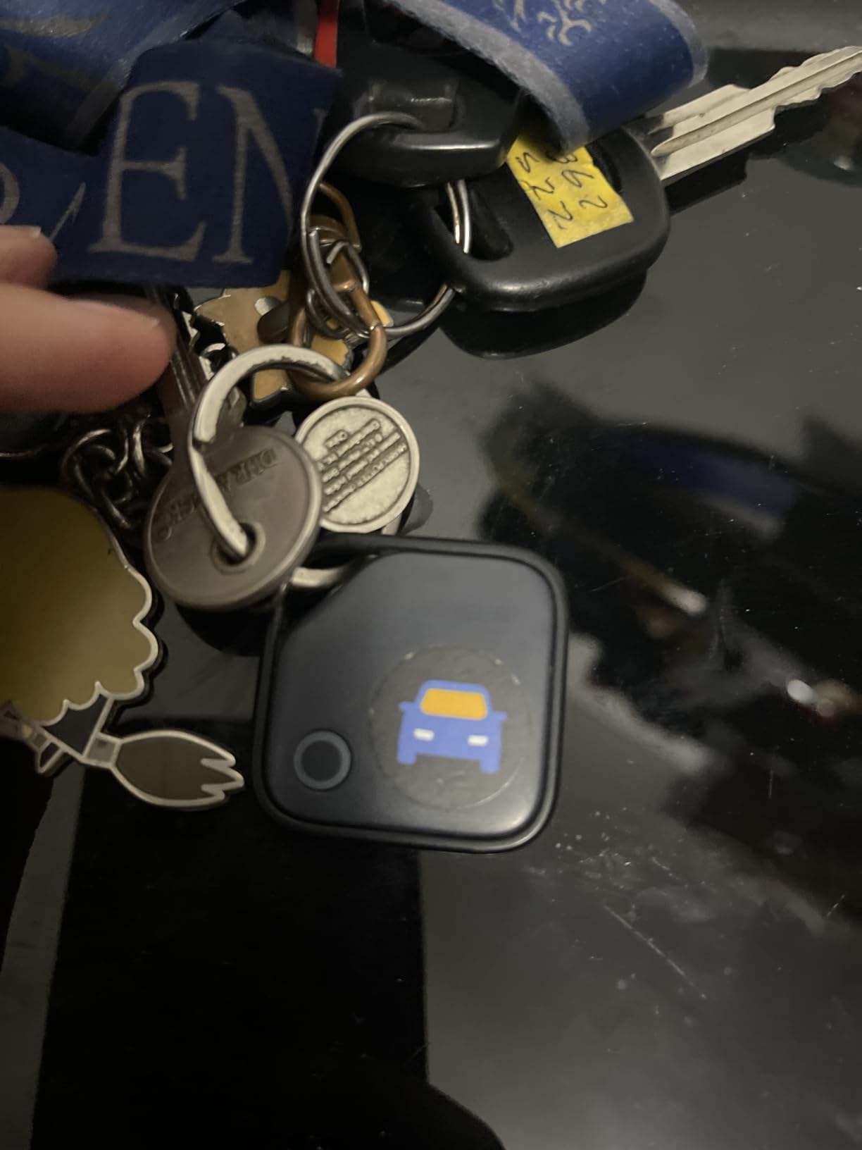 UGREEN FineTrack Air Tracker Tags (iOS Only) 4 Pack Key Finder customer photo 1