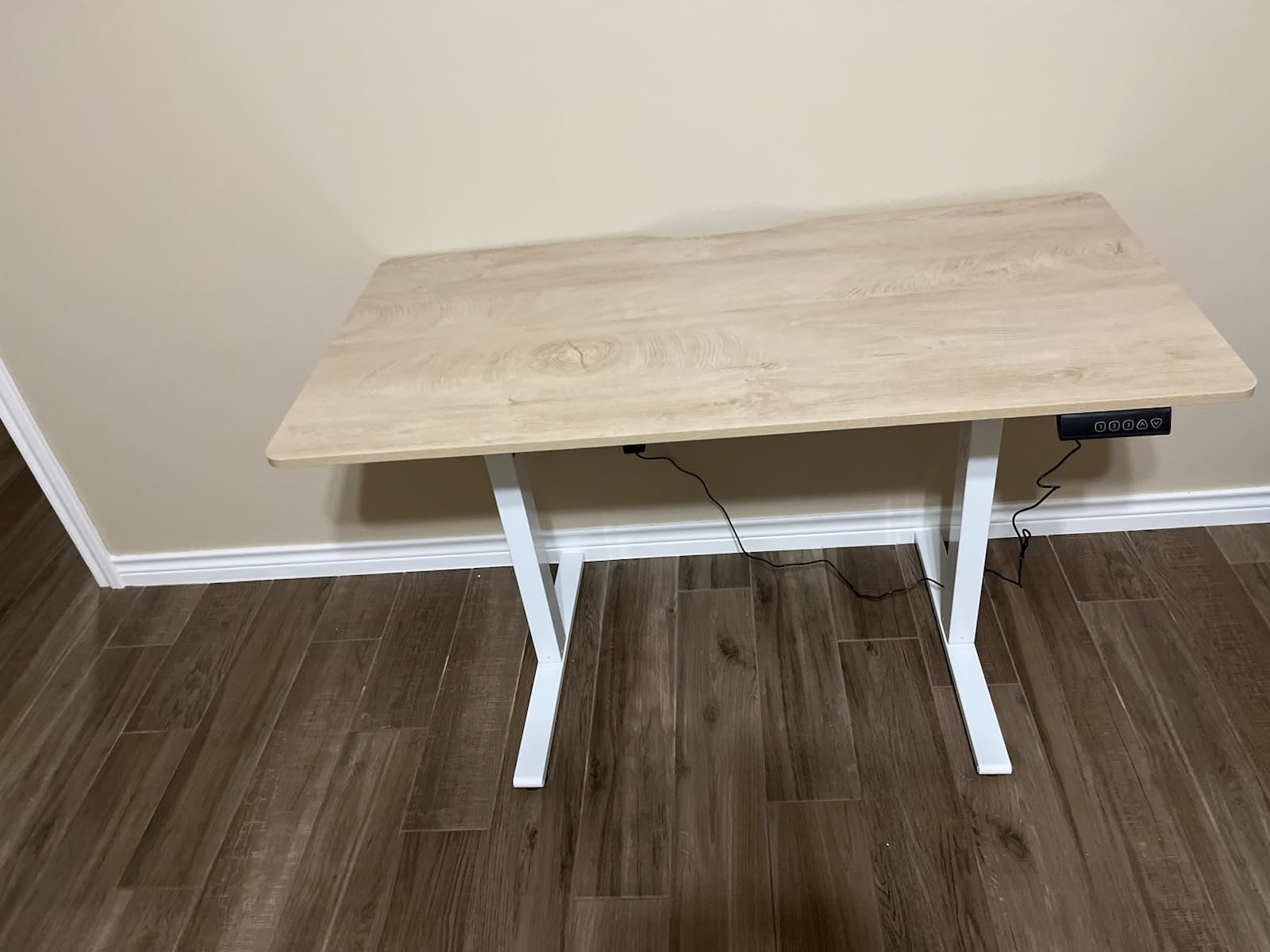 FEZIBO Standing Desk 48 × 24 Inch Electric Height Adjustable, Maple customer photo 2