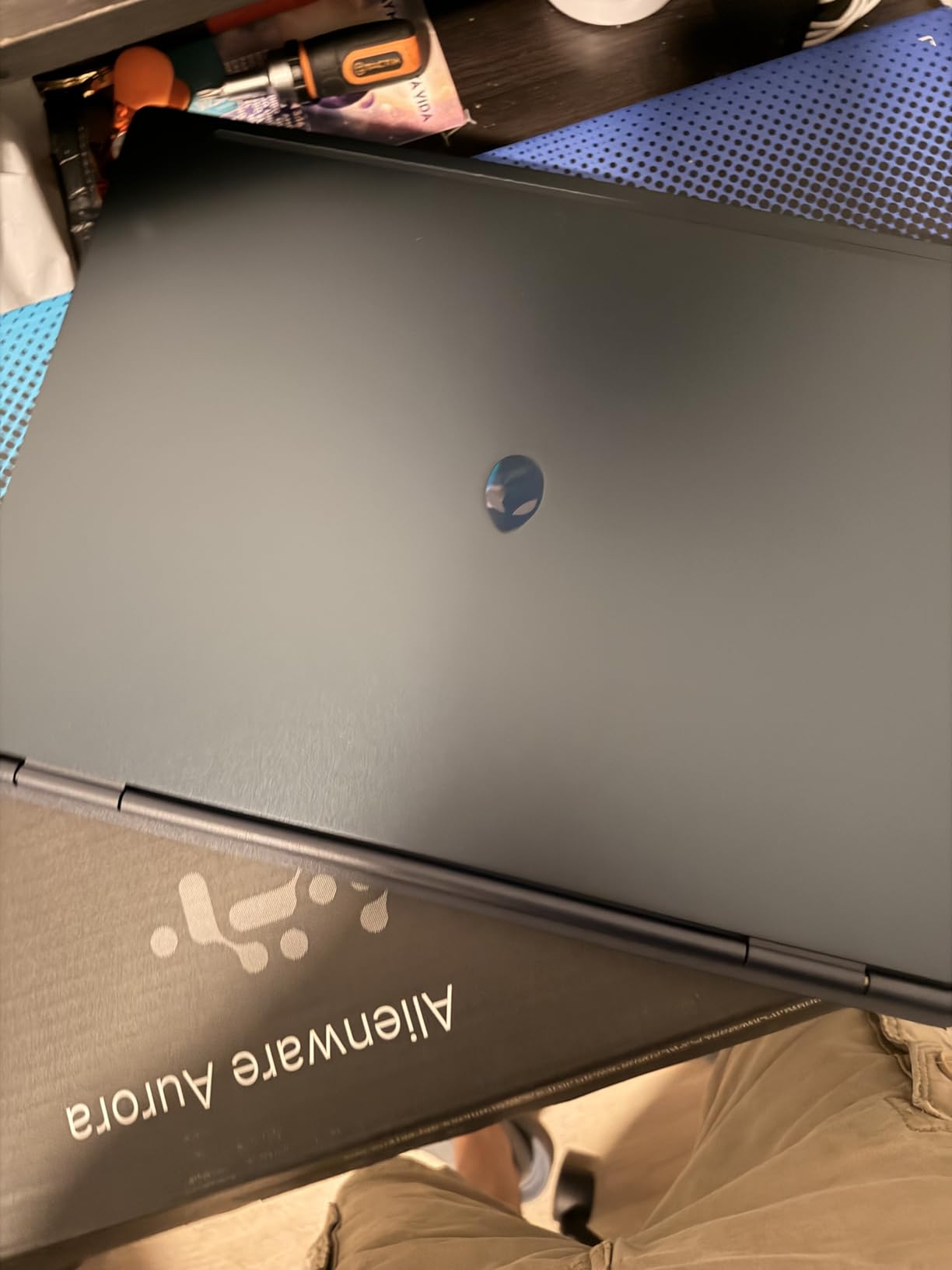 Alienware 16 Aurora Gaming Laptop, NVIDIA RTX 5060, Intel Core 7 240H customer photo 2