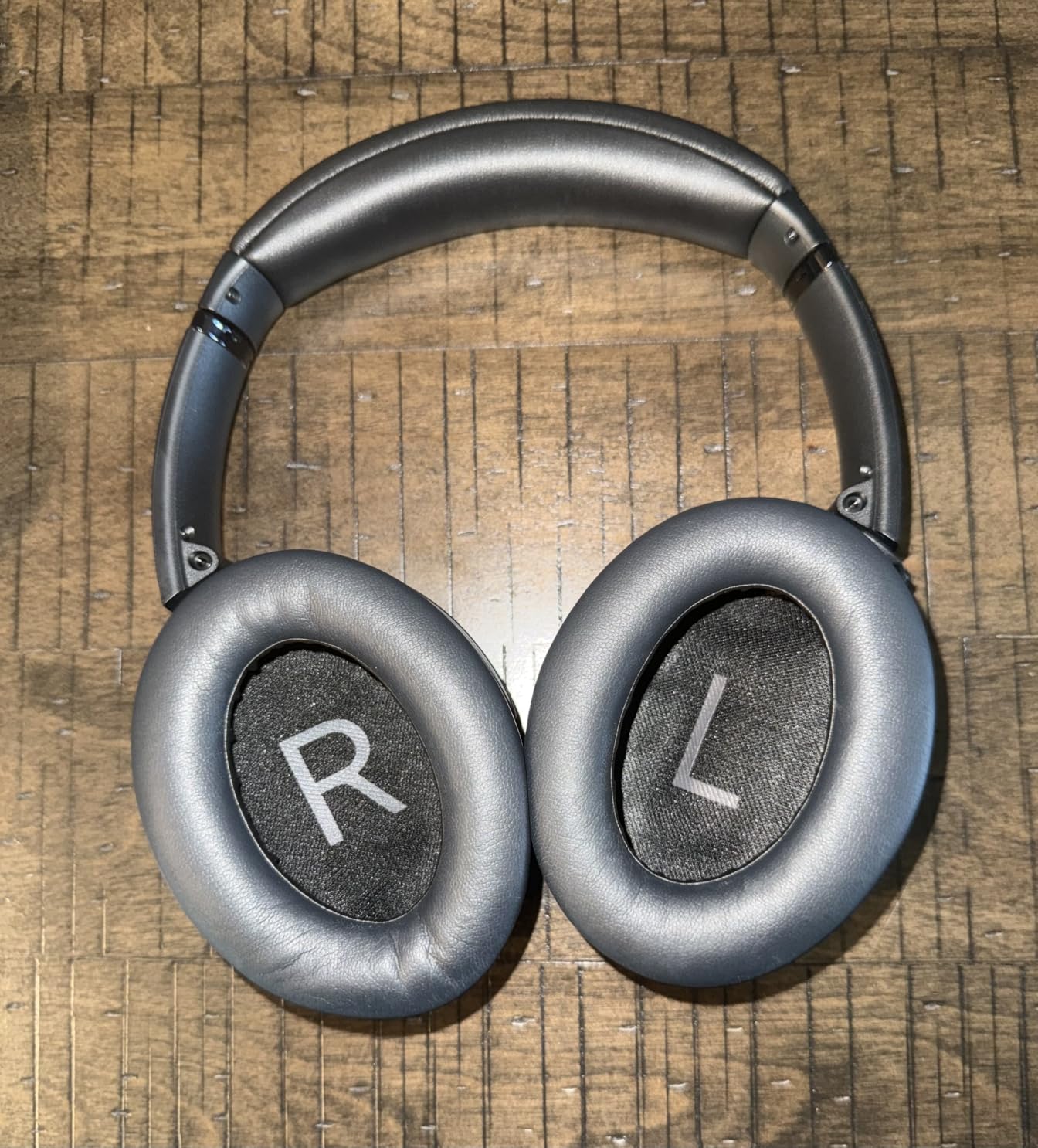 Bose QuietComfort Headphones - Wireless Bluetooth Headphones, Active Over Ear Noise Cancelling and Mic, USB-C Charging, Deep Bass, Up to 24 Hours of Playtime, Moonlight Grey - Limited Edition Color customer photo 1