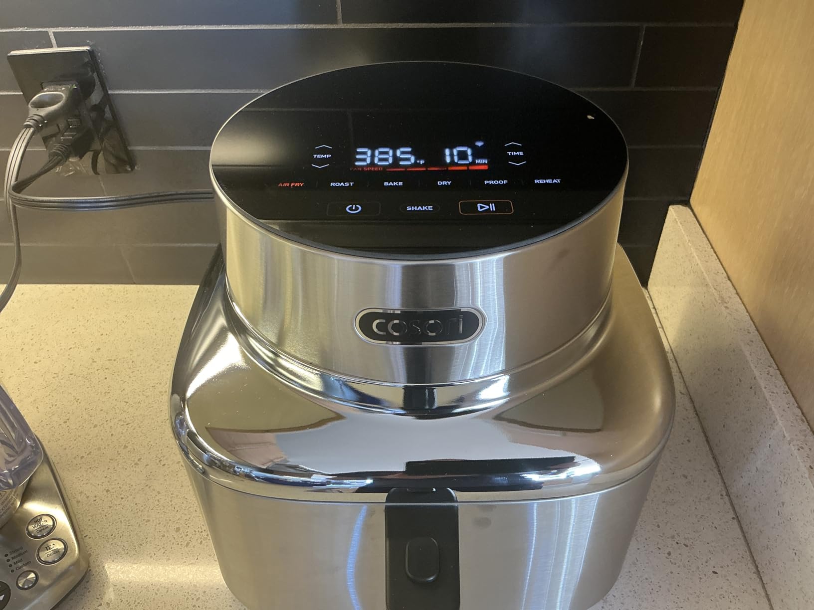 Cosori Iconic Stainless Steel Air Fryer, 6.5Qt, PFAS Free Ceramic Coating customer photo 1