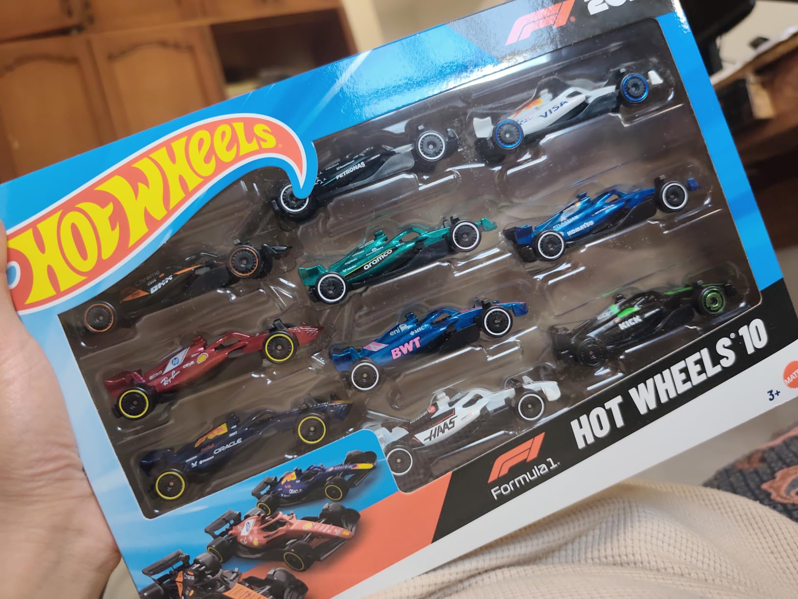 Hot Wheels Formula 1 2025 10-Pack customer photo 1