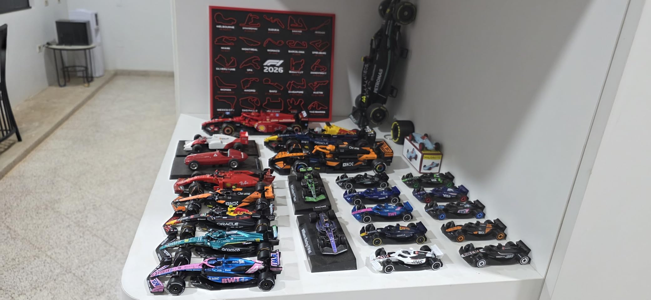 Hot Wheels Formula 1 2025 10-Pack customer photo 2