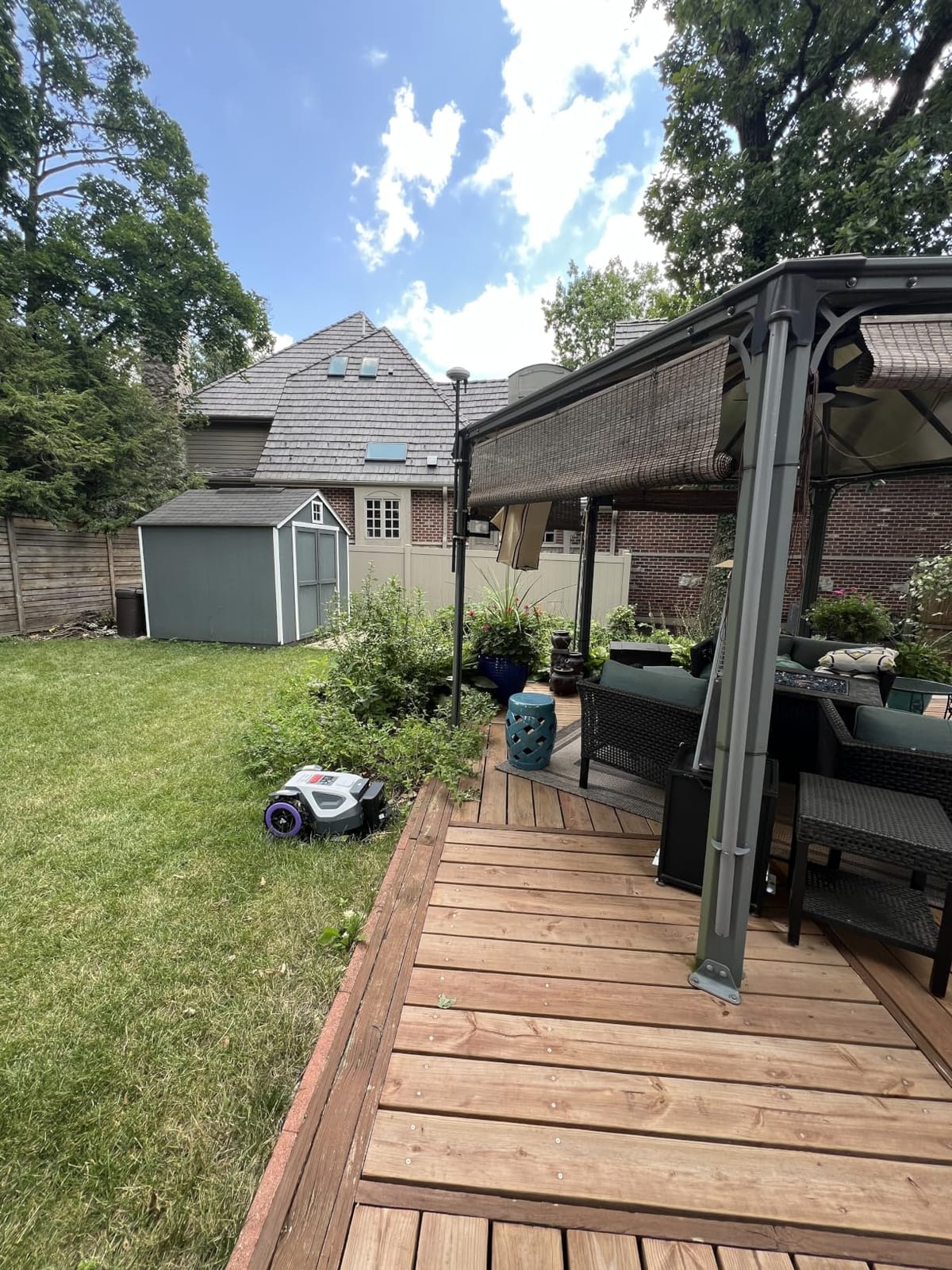 ANTHBOT M5 Robot Lawn Mower 1/8 Acre with Garage, Dual Vision+Full-Band NRTK Robotic Lawnmower, No Perimeter Wire, App Control Obstacle Avoidance, 45% Slope, Cutting Height, Multi-Zone Mapping customer photo 1