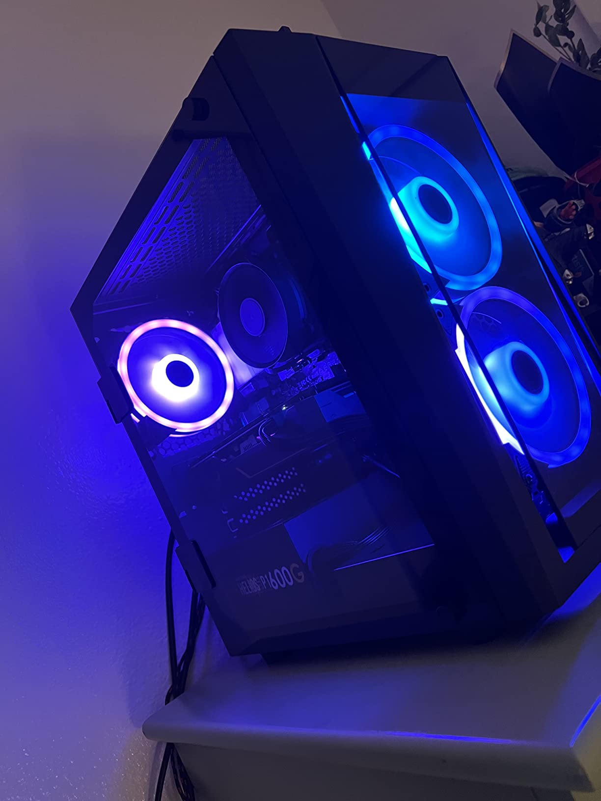 Skytech Gaming PC Desktop, Ryzen 7 5700, RTX 5060, 16GB RAM, 1TB SSD customer photo 2